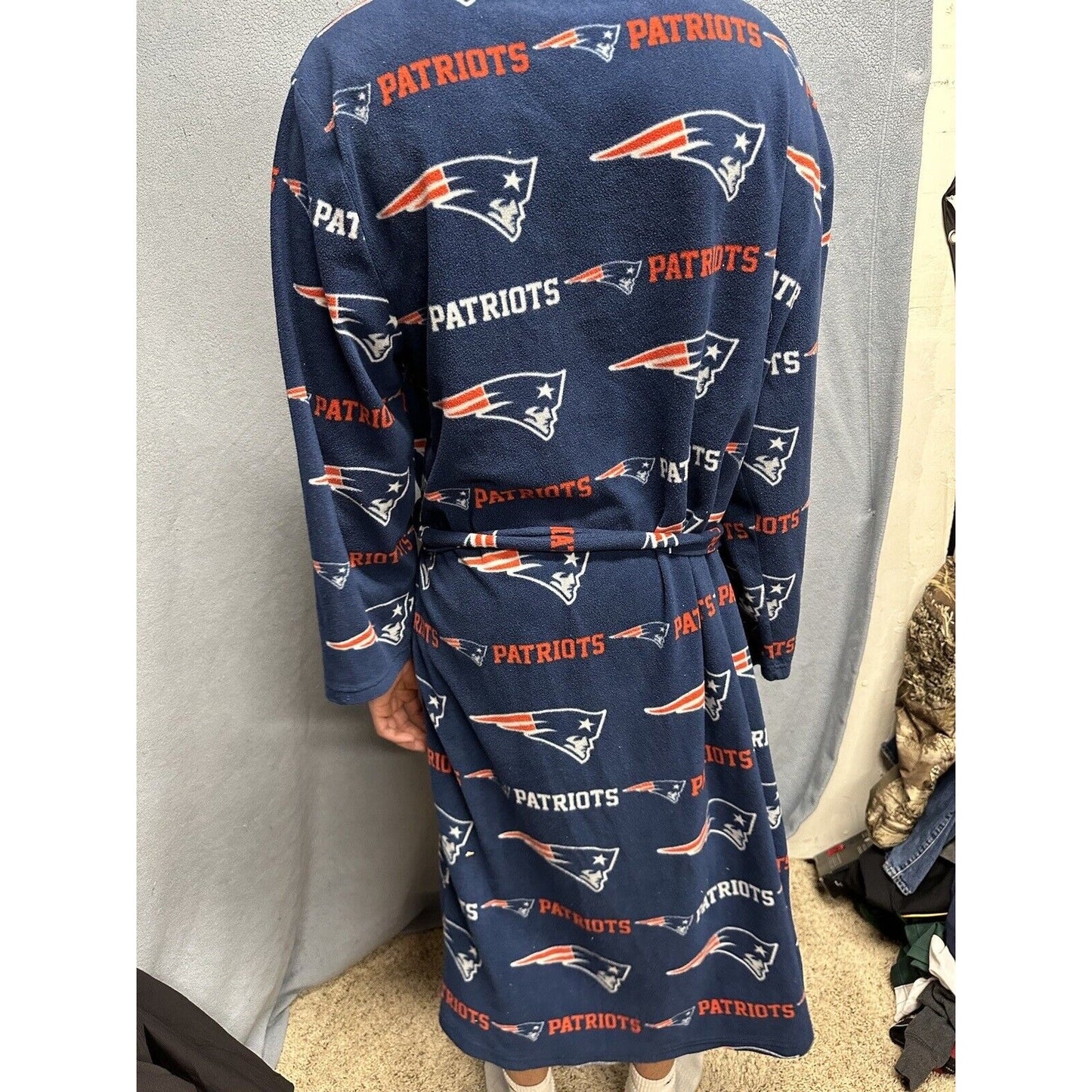 Men’s New England Patriots Team NFL Apparel Sleepwear One Size Fits Most Robe