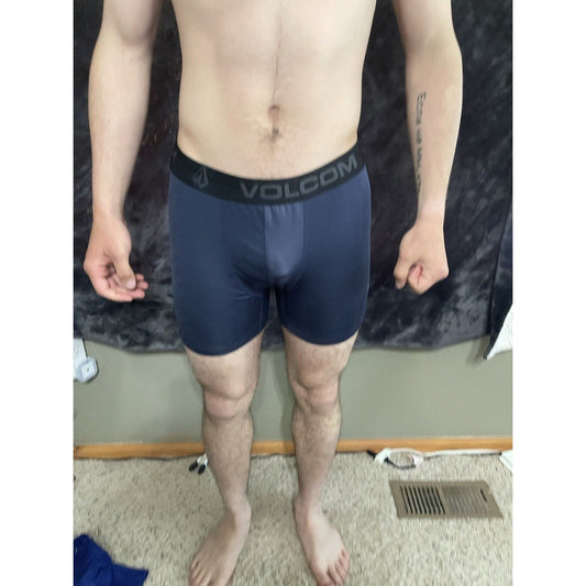Men’s Large Volcom Dark Blue 10% Spandex Compression Shorts