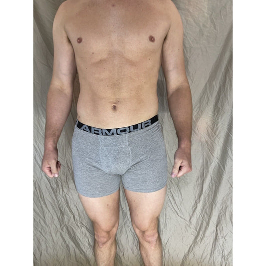 youth XL Light Gray under armour fitted heat gear boxer briefs