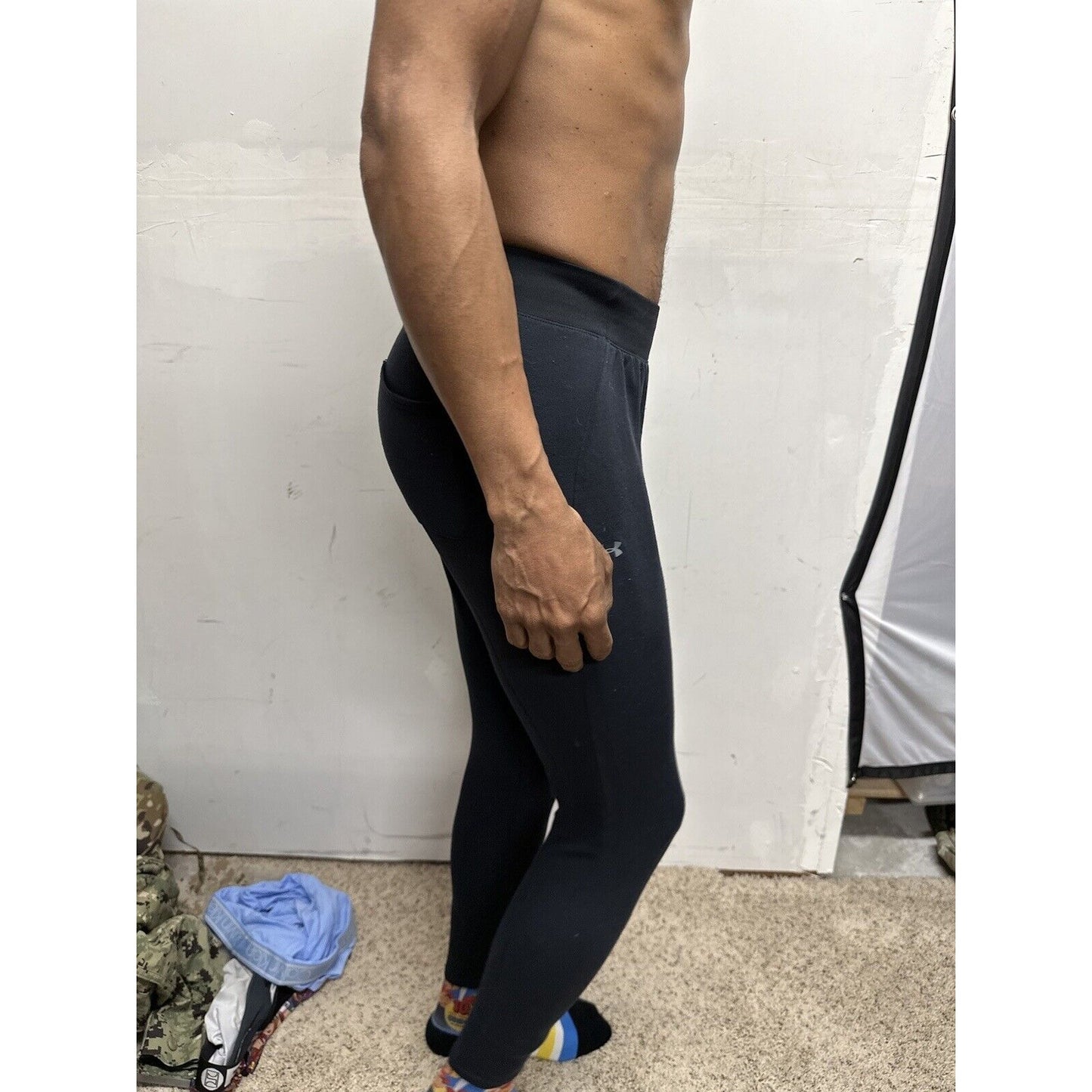Men’s Black Leggings Under Armour Loose XS Pants Running