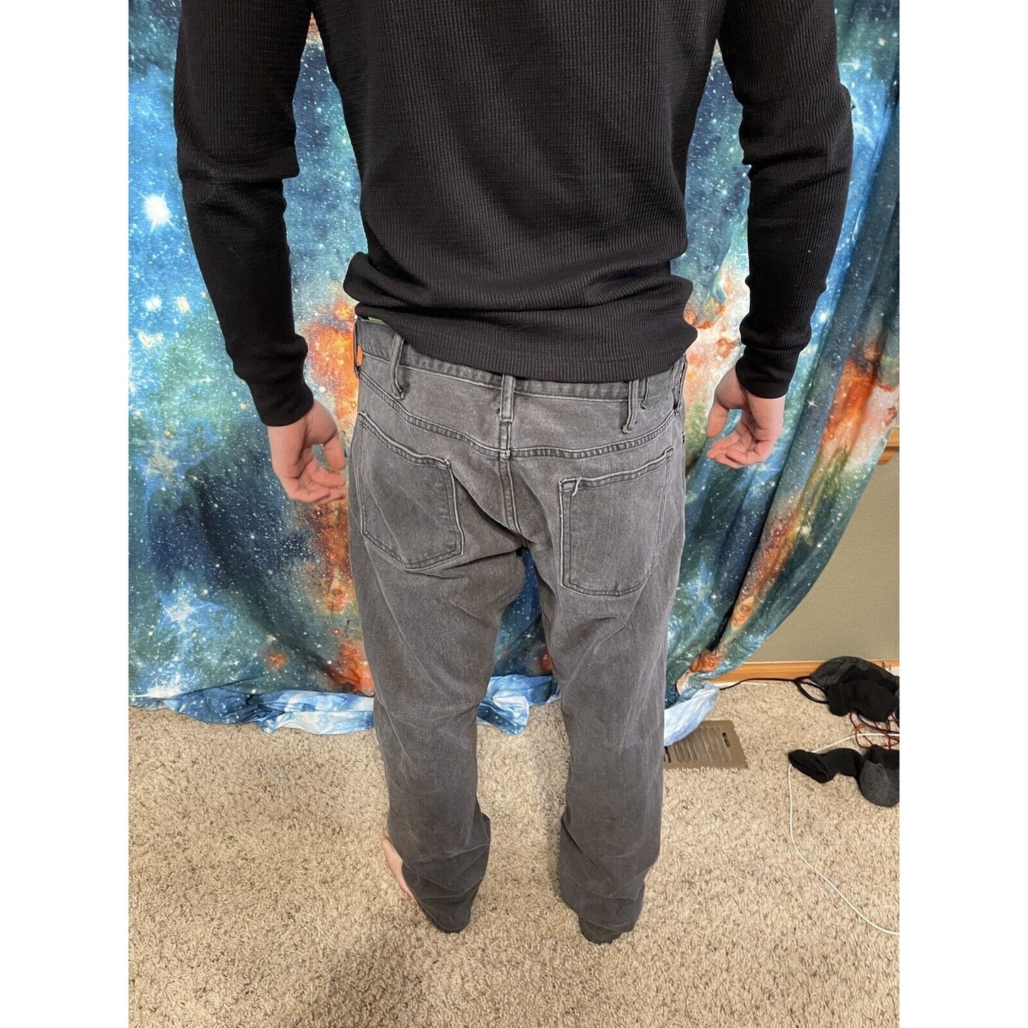 Men’s Black Old Navy Skinny jeans 36” x 30”