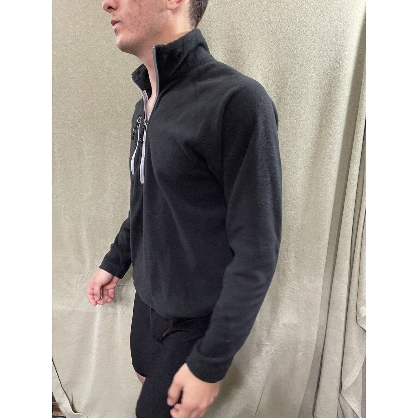 Men’s Black Columbia Fleece Jacket Bear Logo Size Small
