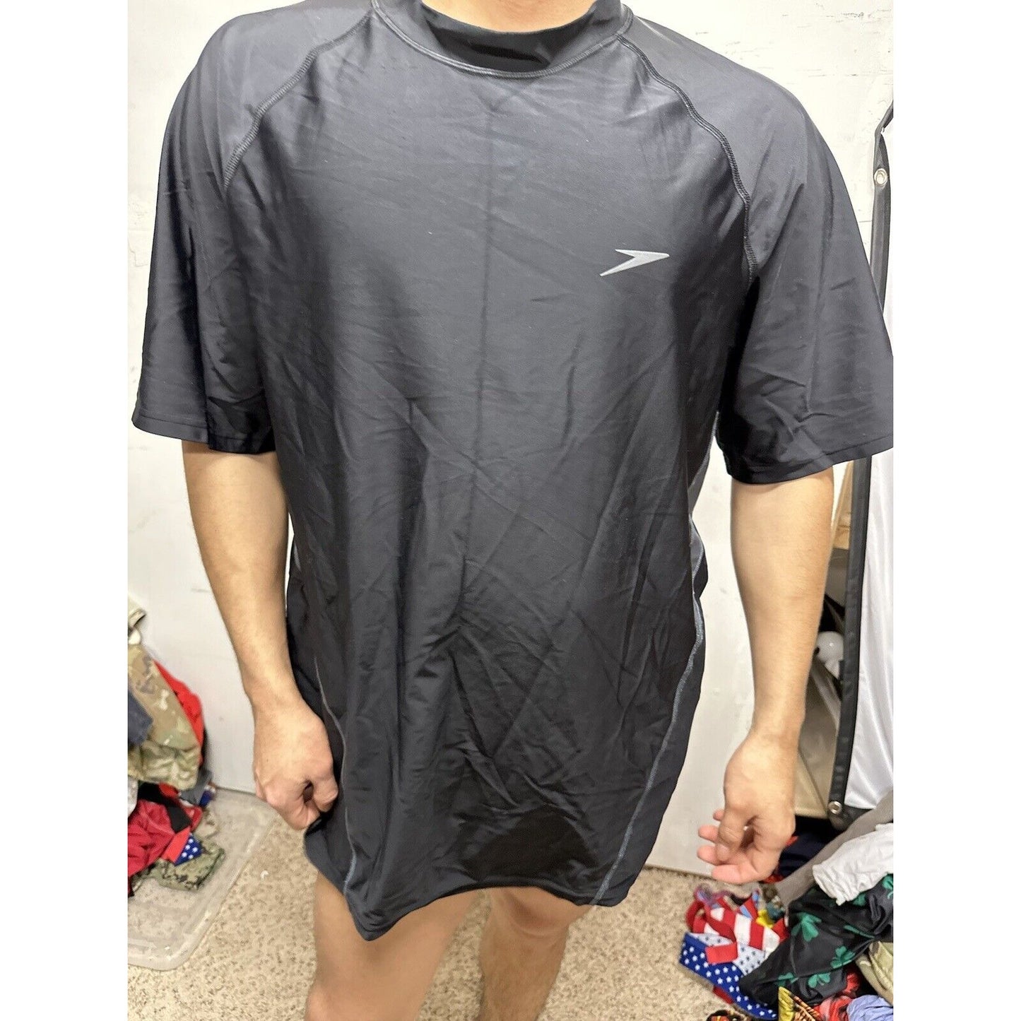 Men’s Speedo Black XL 20% Spandex Tshirt Short Sleeve