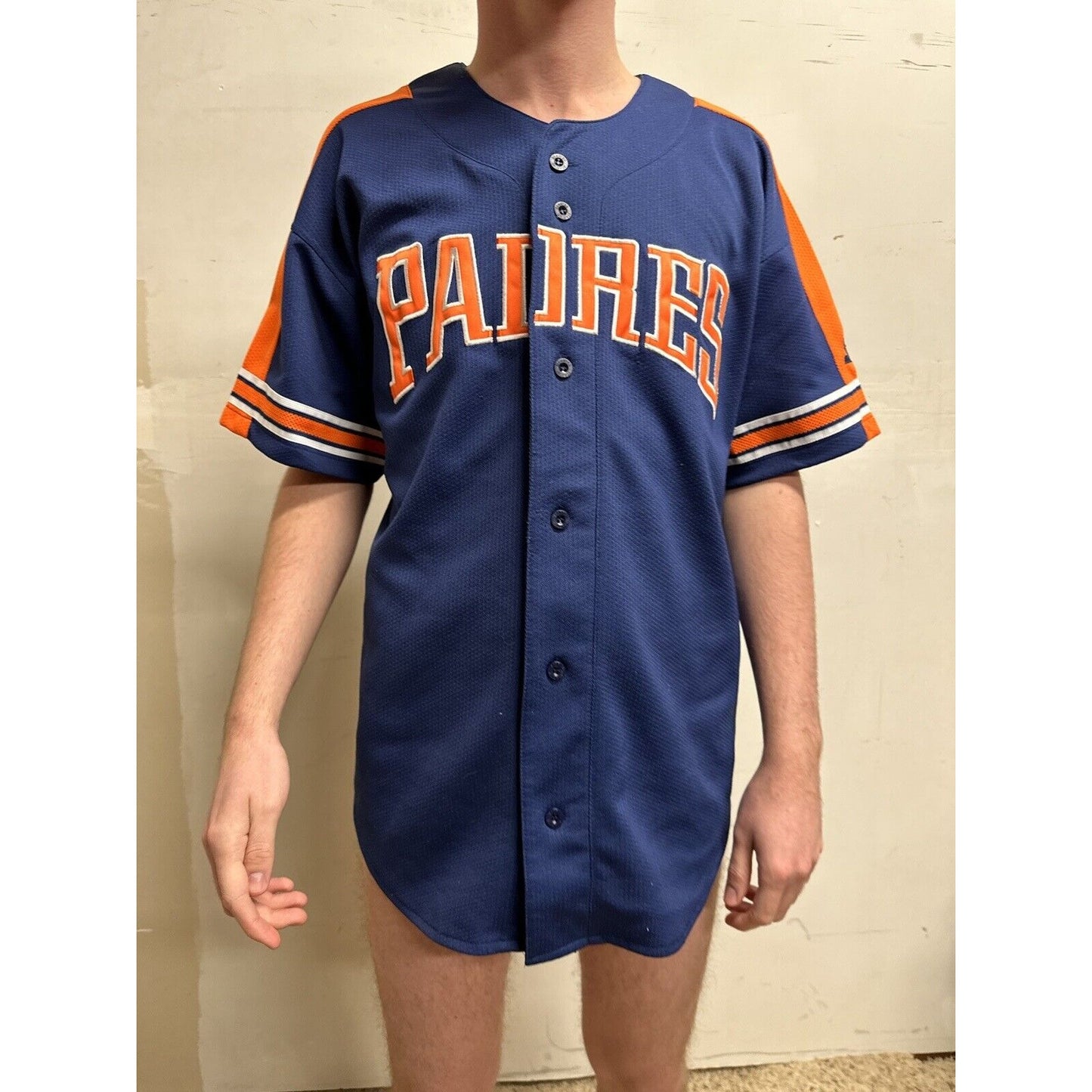 san diego padres genuine merchandise by starter fits like a medium jersey