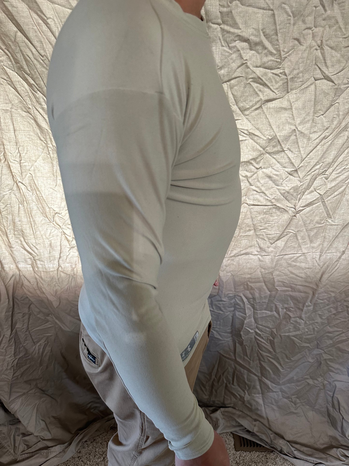 Men’s under armour tactical medium desert sand military long sleeve shirt