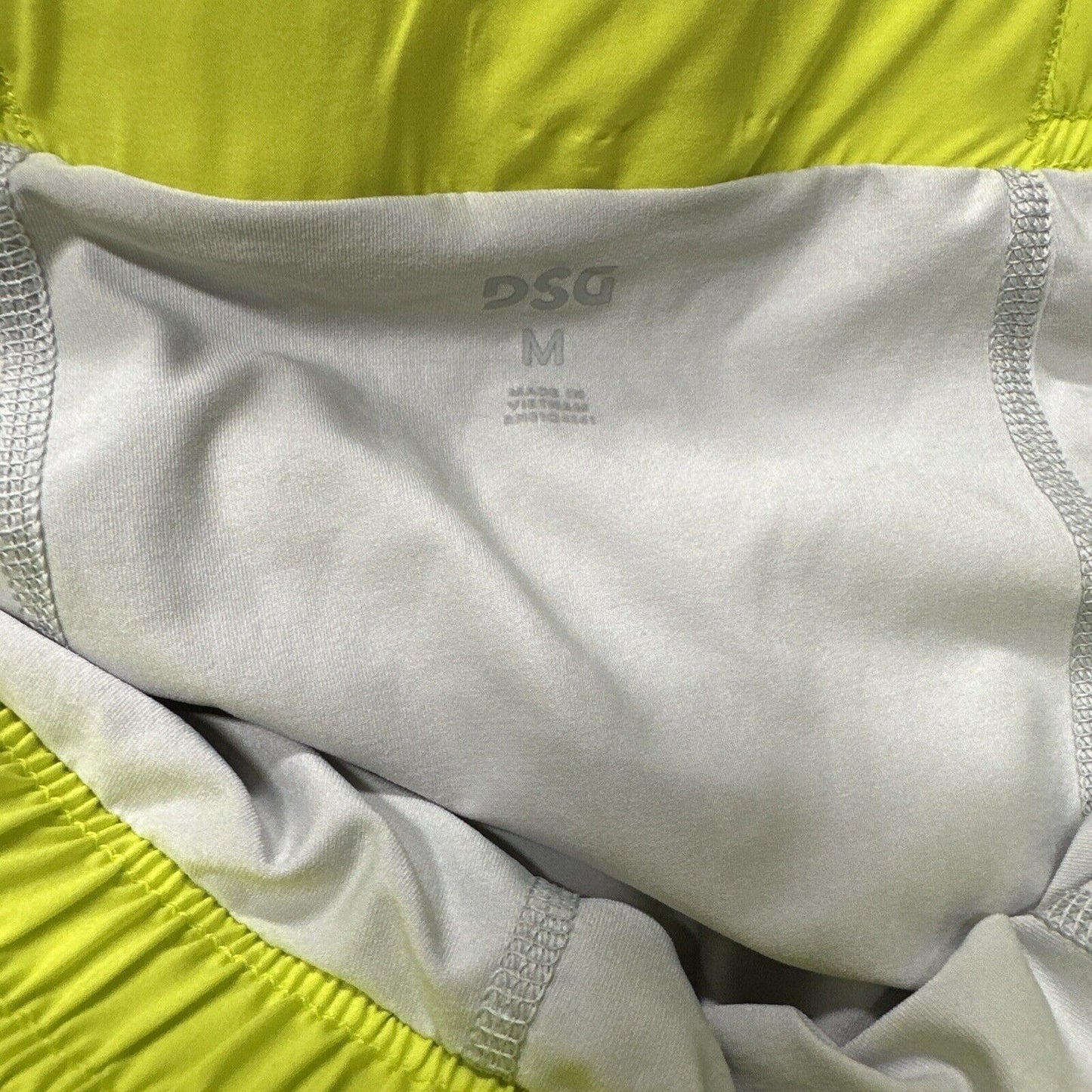 Men’s Neon Yellow DSG Medium Shorts With Pockets And Inner Lining