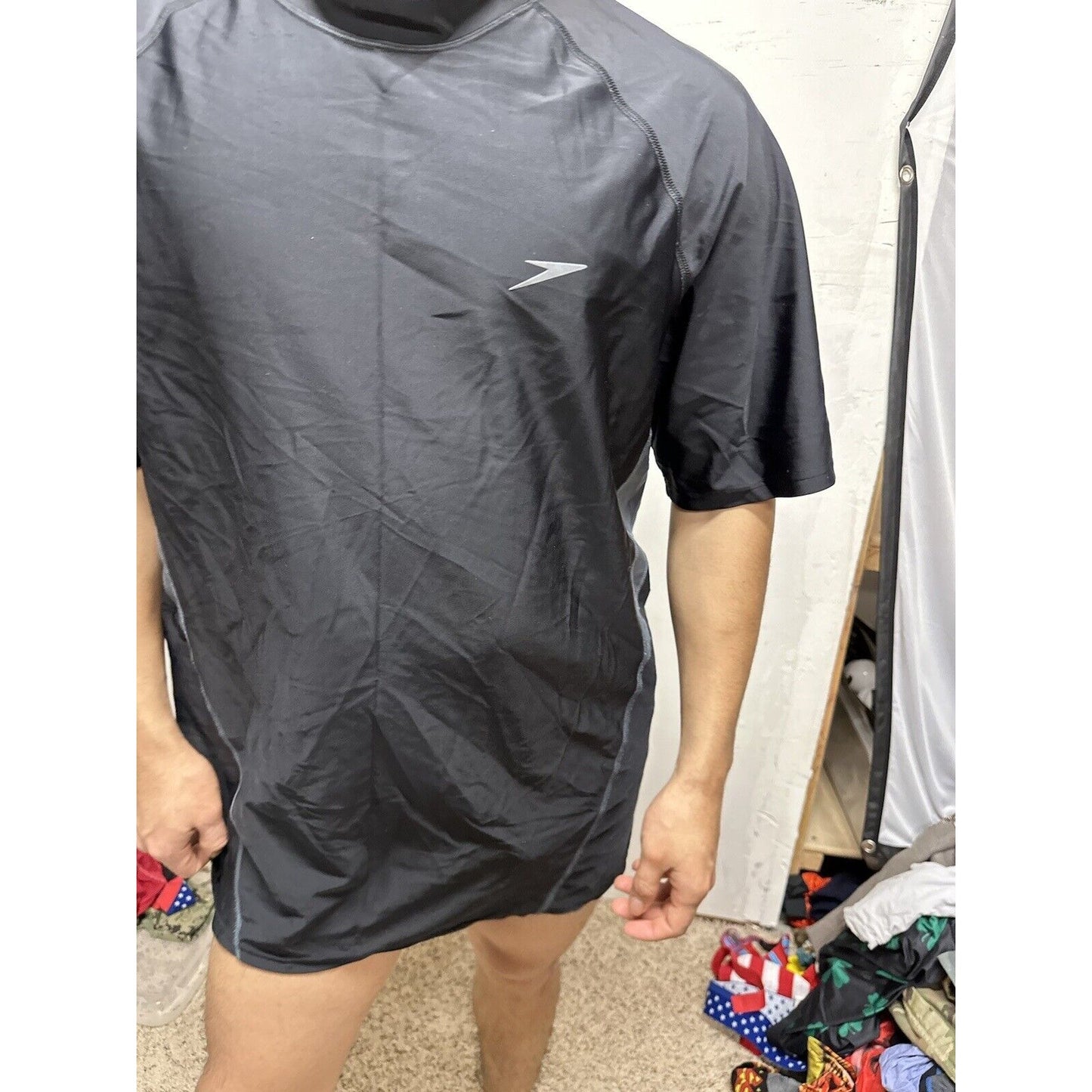 Men’s Speedo Black XL 20% Spandex Tshirt Short Sleeve