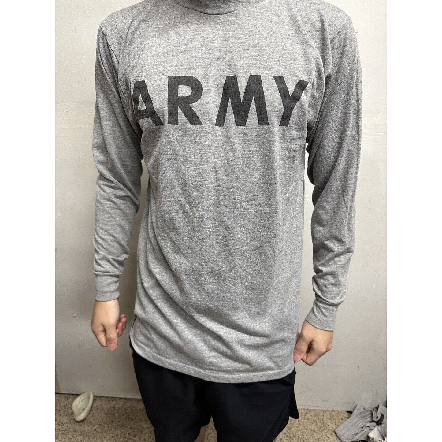 Men’s Army Pt Uniform Gray Small Long Sleeve