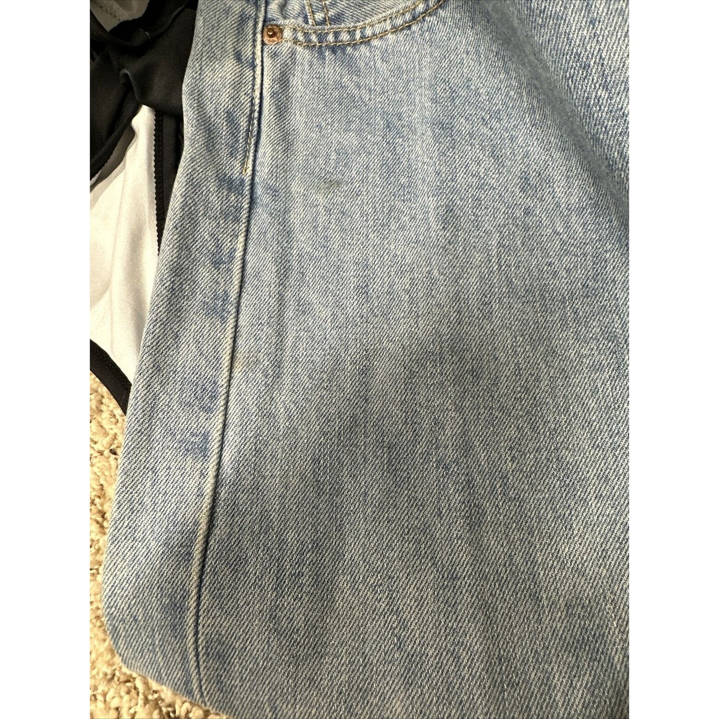 Men’s Blue 501 Levi’s Button Fly Jeans 34 X 32