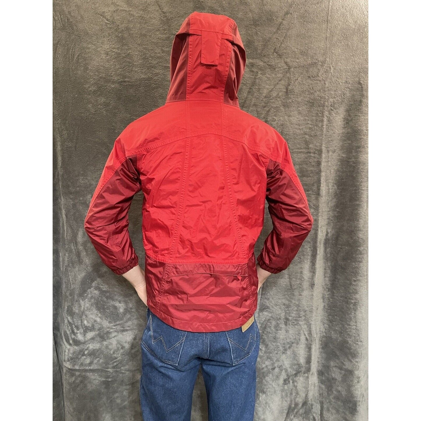 boy's L.L. Bean nylon poly medium 10-12 red jacket