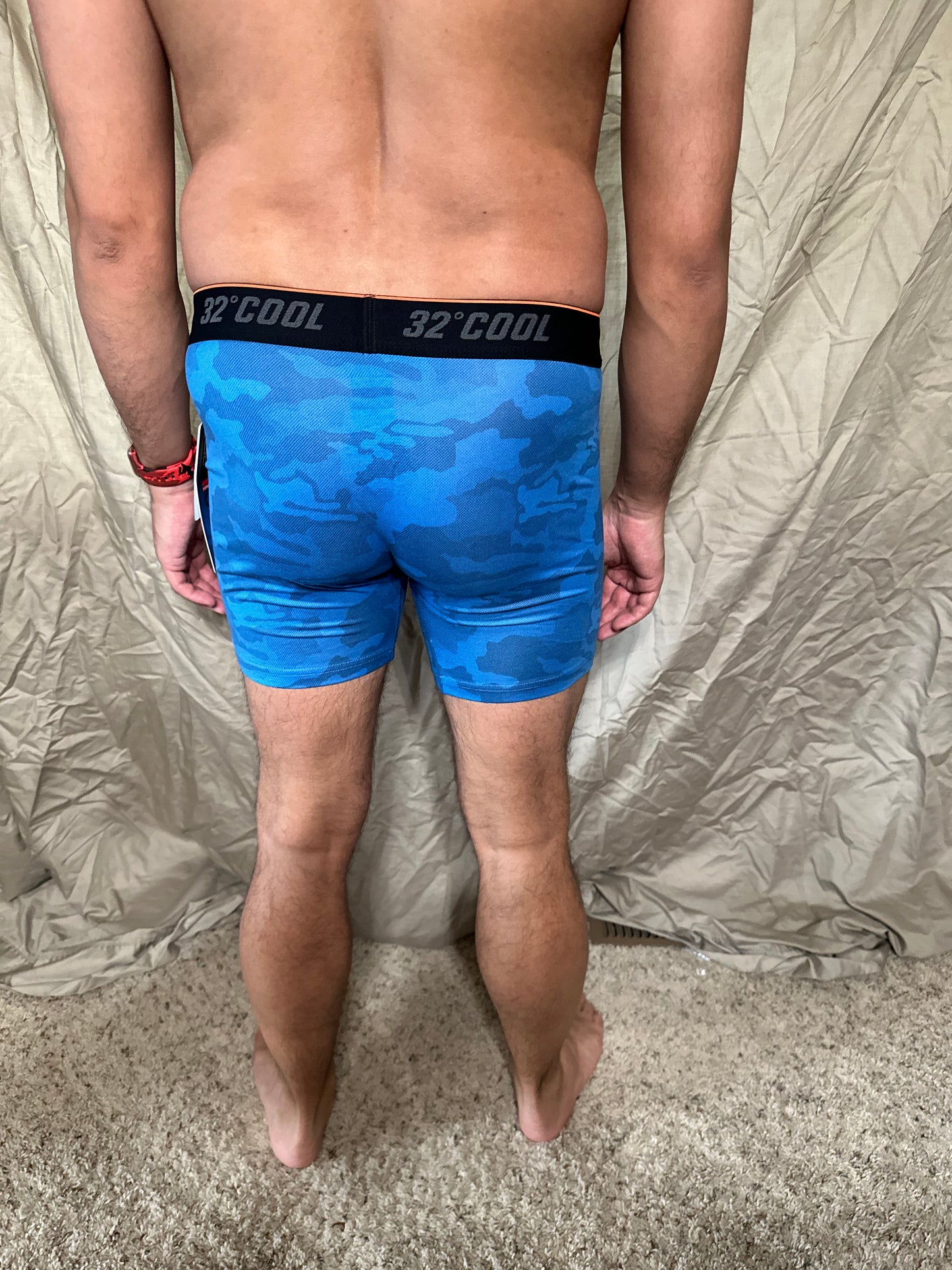 Men’s blue with camo pattern 32 degree cool boxer briefs size small