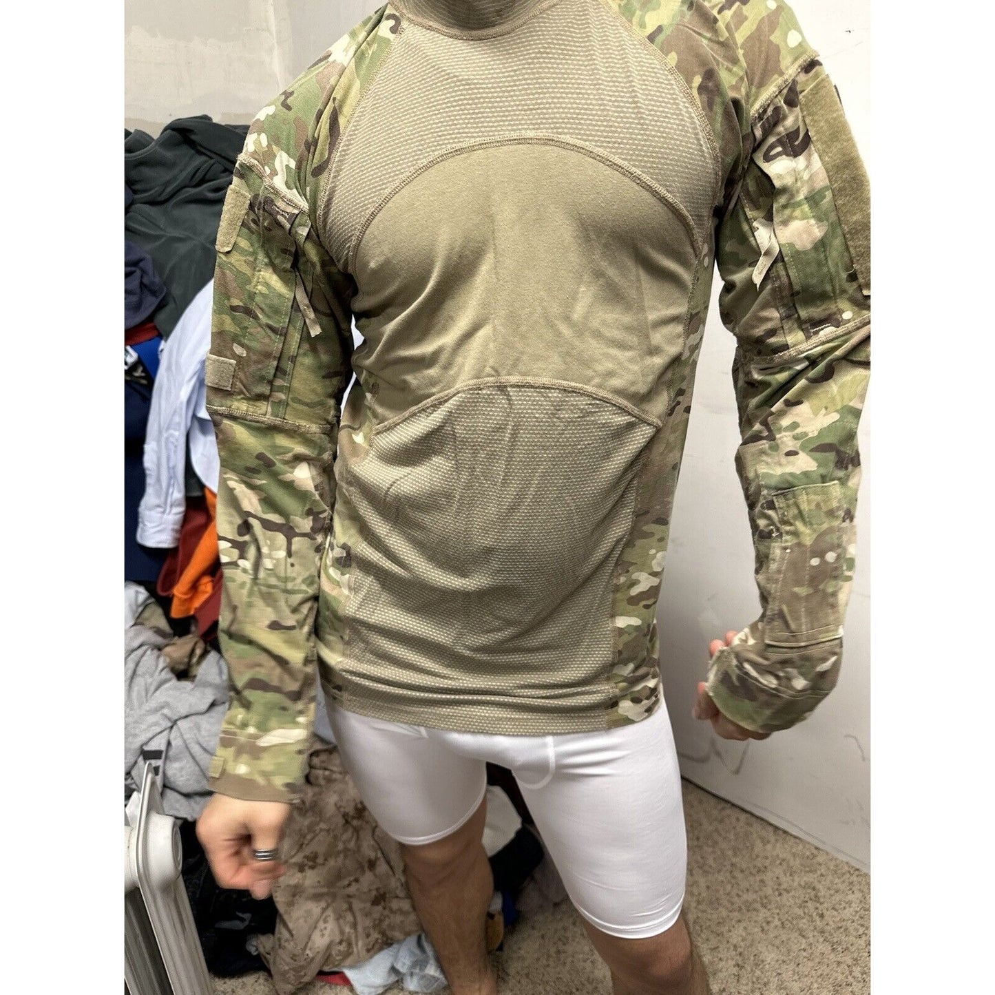 Men’s Army Combat Shirt Flame Resistant Size Small Ocp Pattern