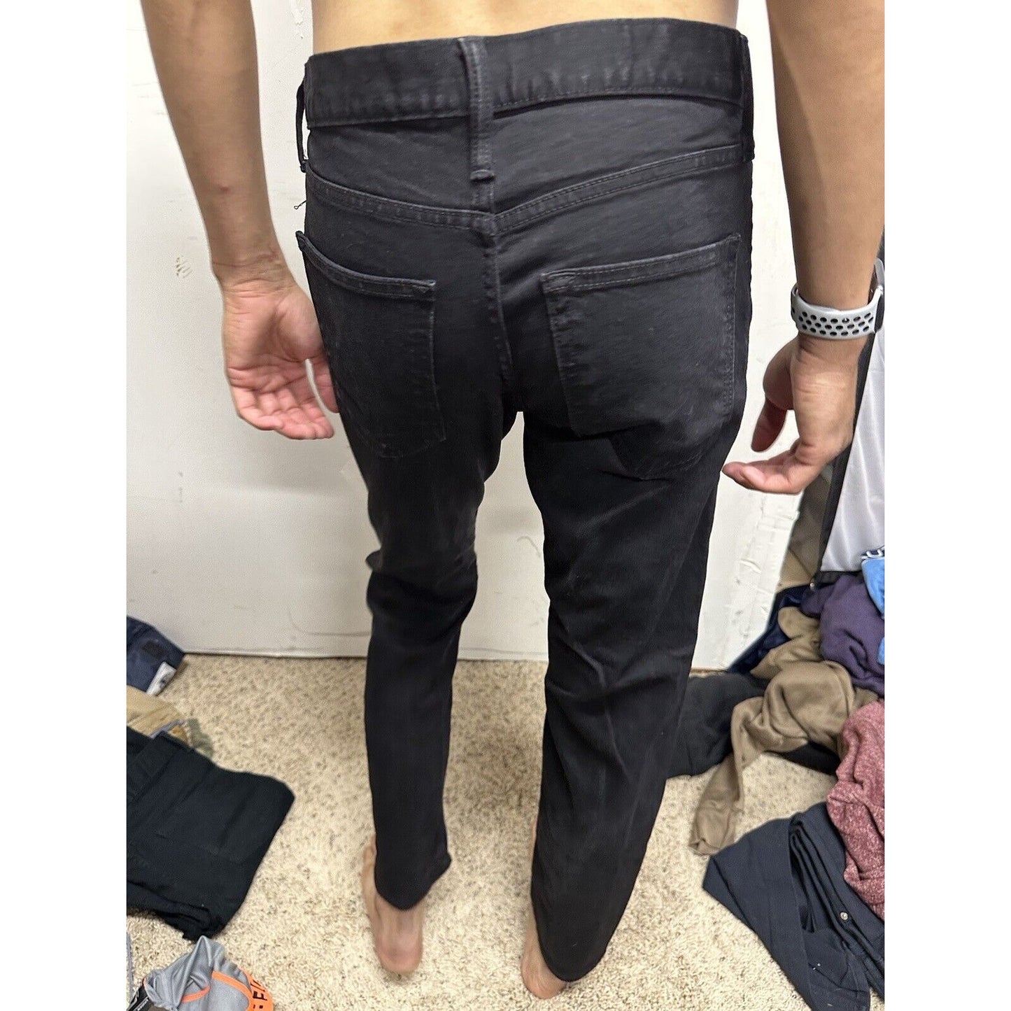 Men’s Black Old Navy 29x30 Relaxed Slim Taper Built In Flex Jeans Pants