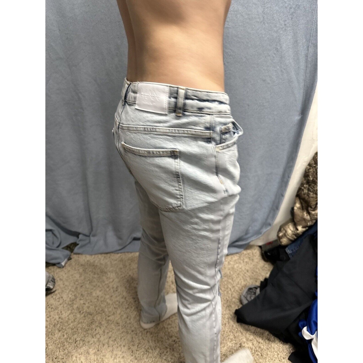 Men’s Light Blue Boohooman Size 34 Regular Jeans