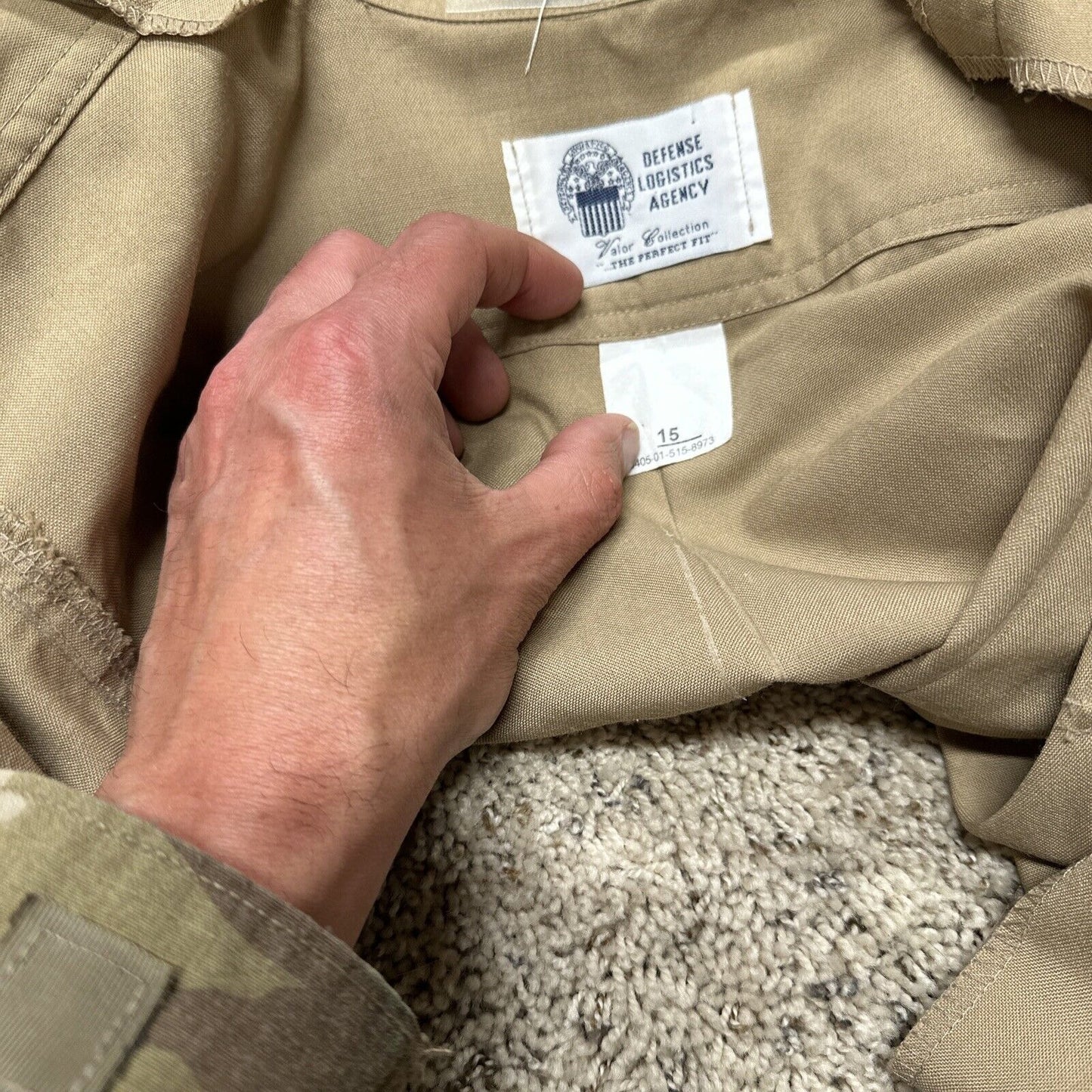 Men’s USMC Marines Uniform Button Up Khaki Shirt Defense Logistics Size 15 Shirt