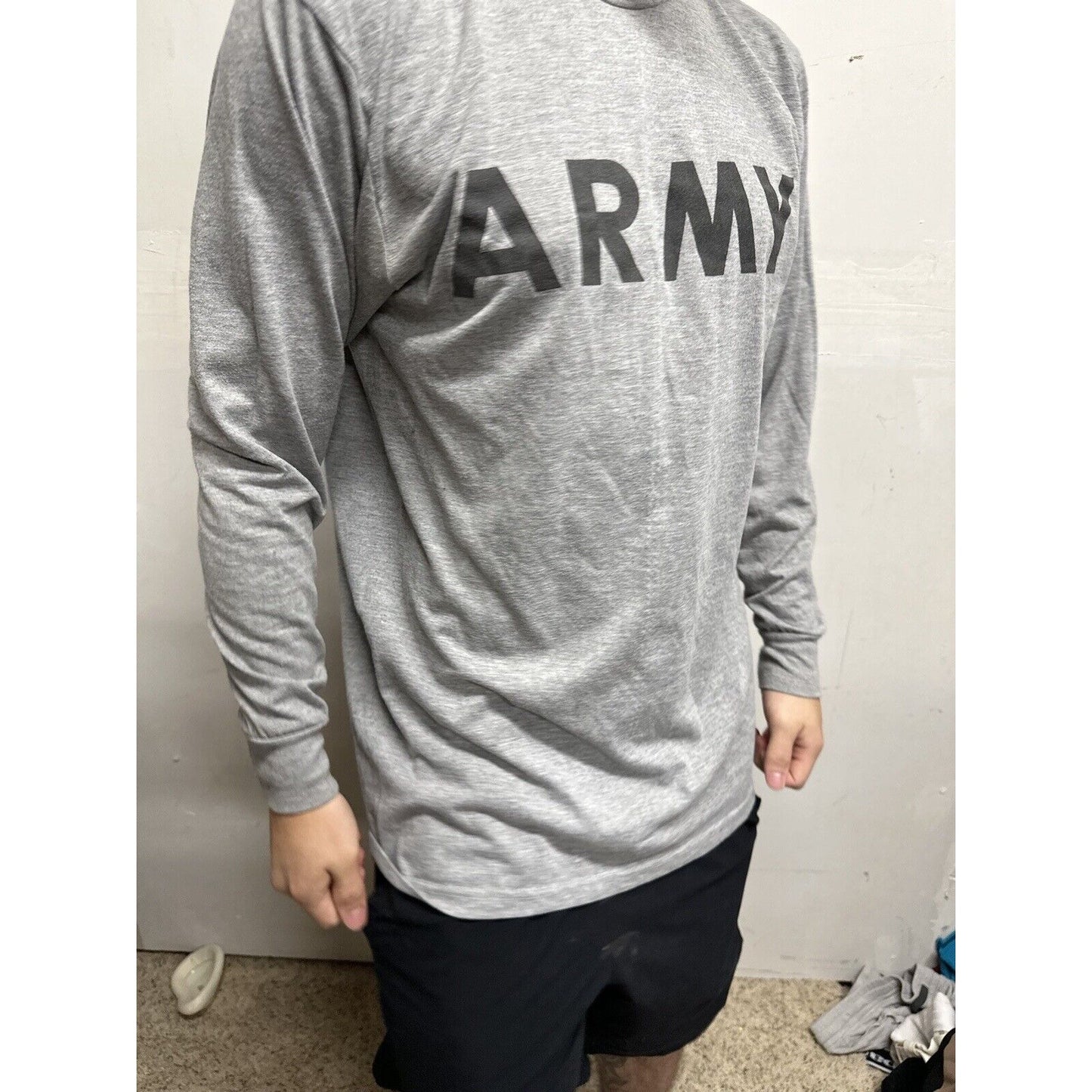 Men’s Army Pt Uniform Gray Small Long Sleeve