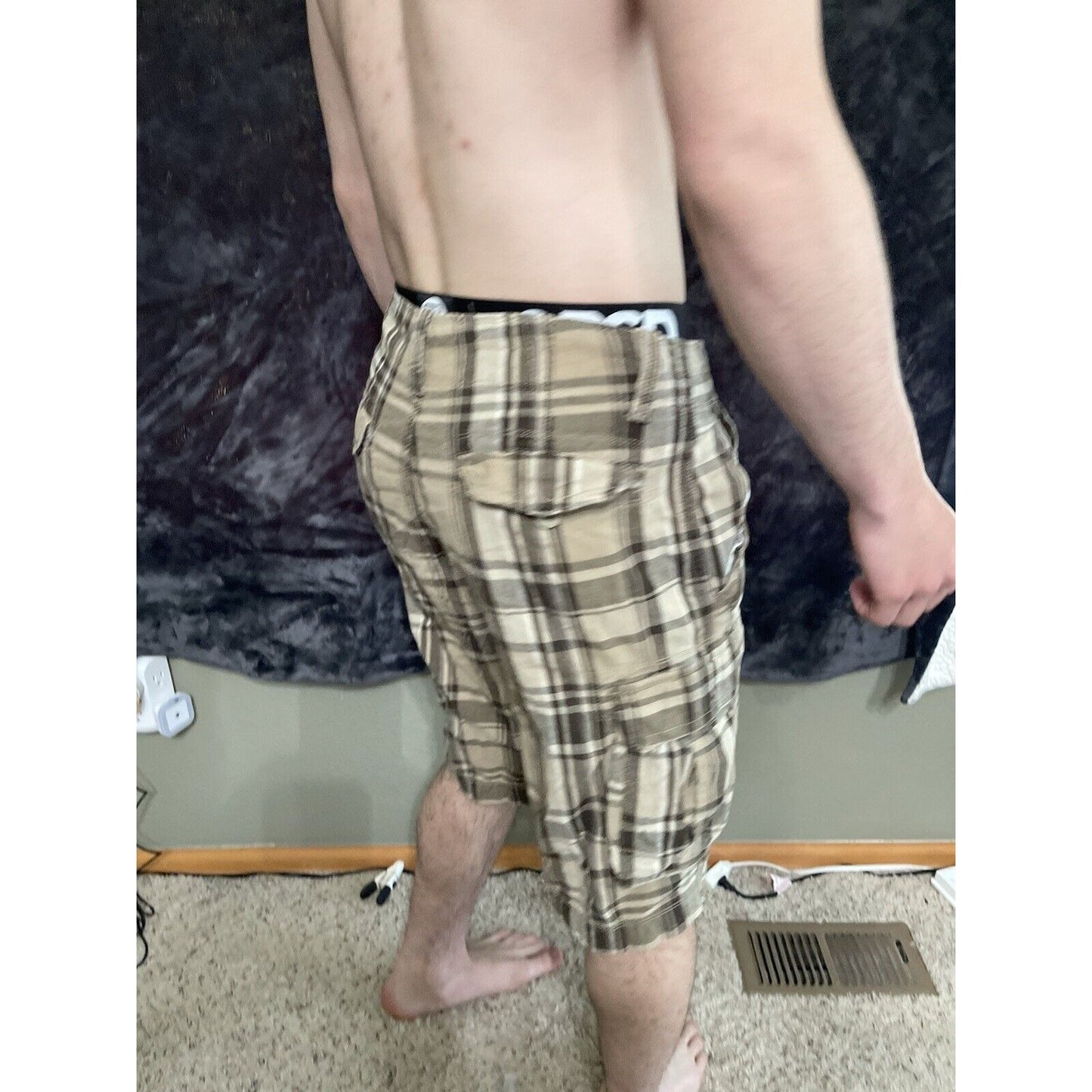 Men’s Arizona Jean Company Tan Plaid Shorts Size 31