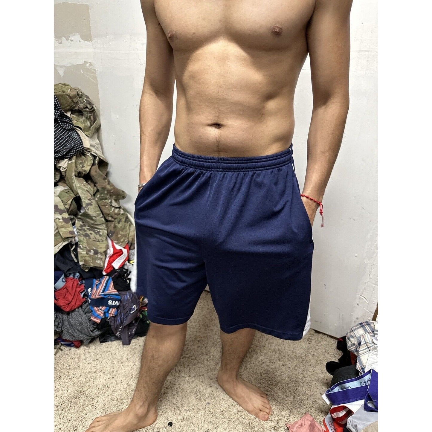 Men’s Dark Blue Large Under Armour Athletic Shorts With Pockets