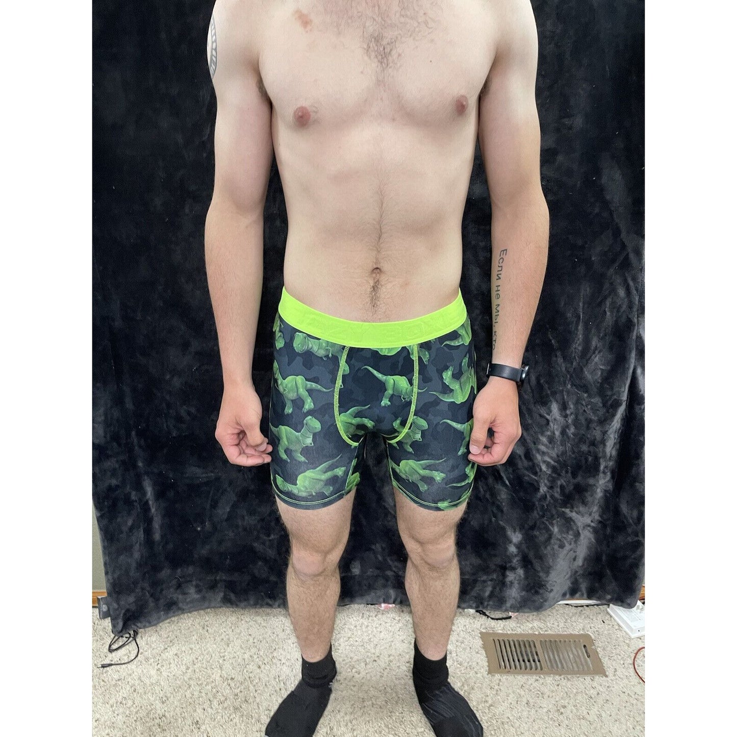 Men’s Crazy Boxer Brief Toy Story Dinosaur Disney Pixar Size Medium Green