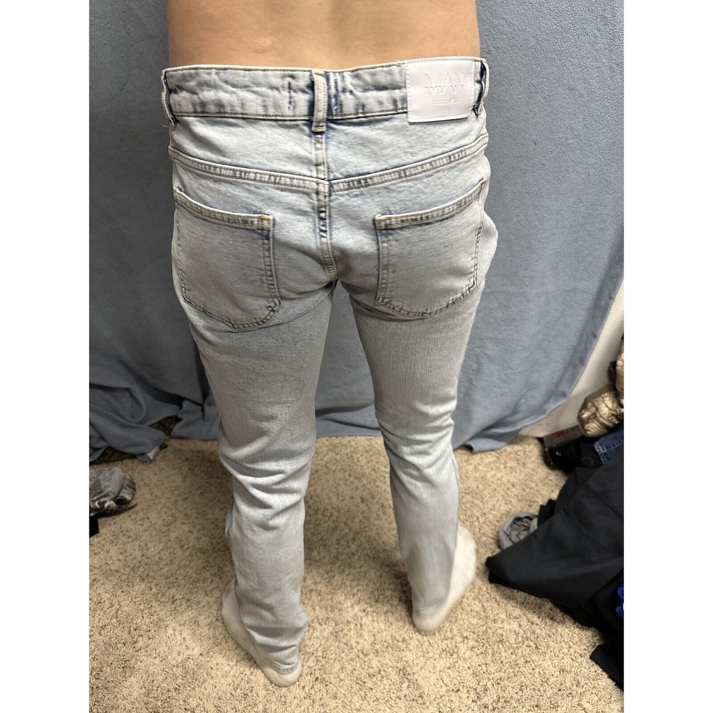 Men’s Light Blue Boohooman Size 34 Regular Jeans