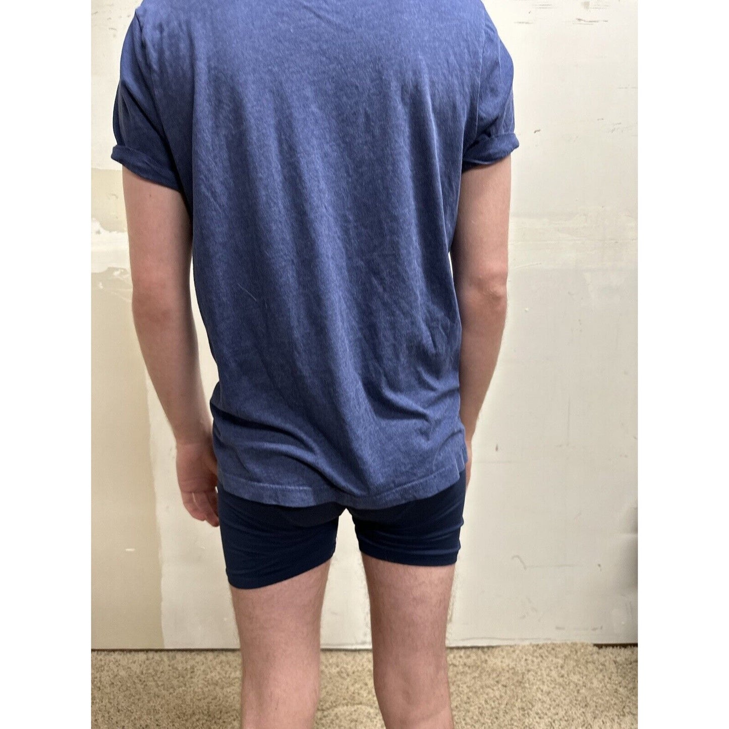 men’s hollister medium steel blue short sleeve tshirt