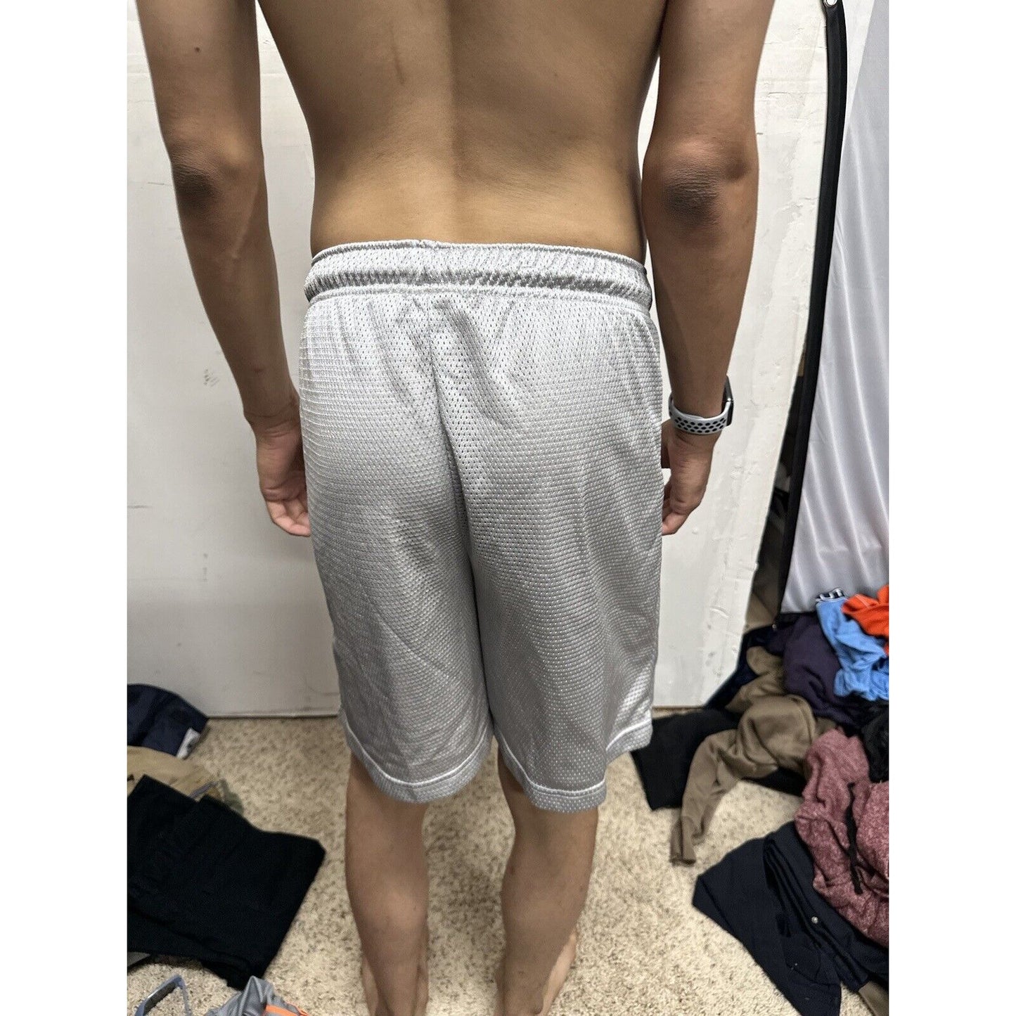 Men’s Pro Spirit Small Silver Athletic Shorts