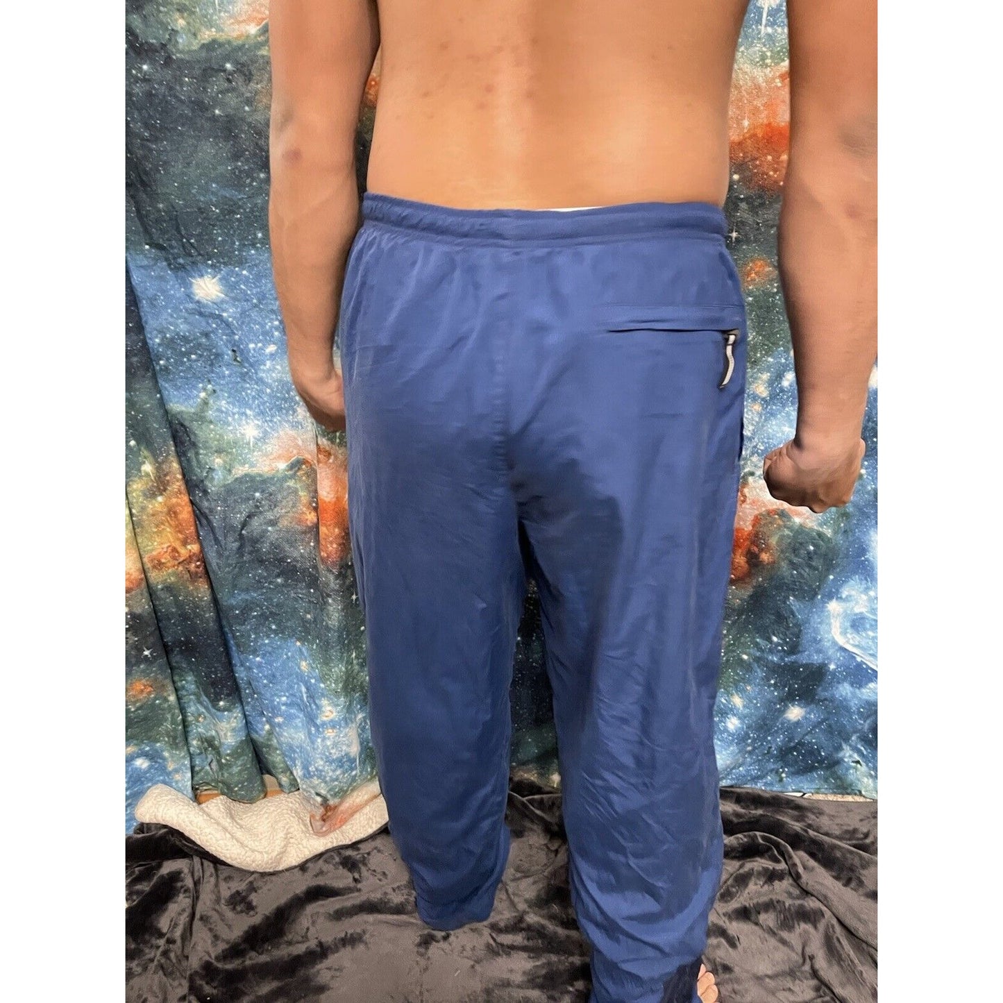 Men’s Nike Large Blue Track Pants with Pockets