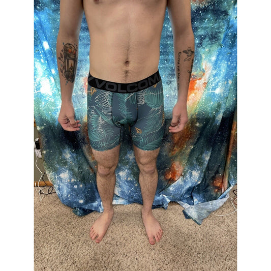 Men's volcom small tropical leaves compression shorts