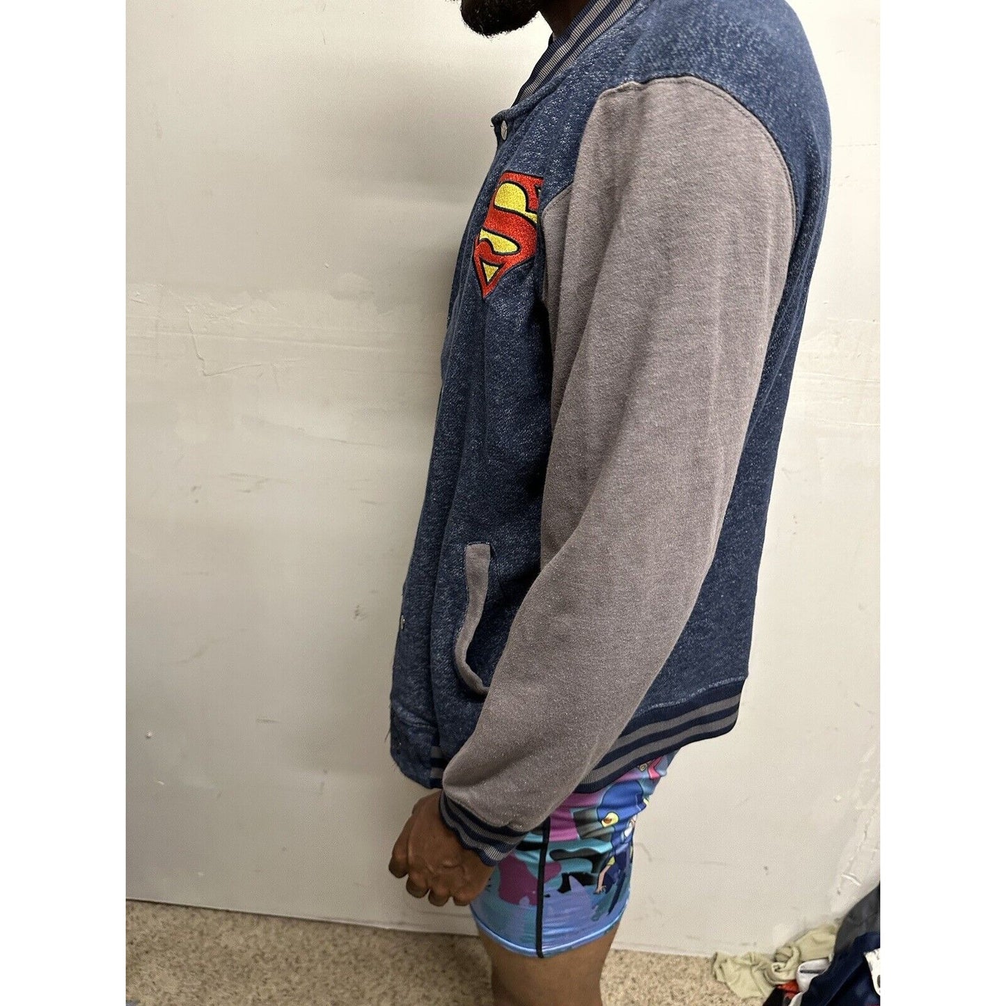 Men’s Superman DC Comics Blue Superman Snap Up Jacket Small