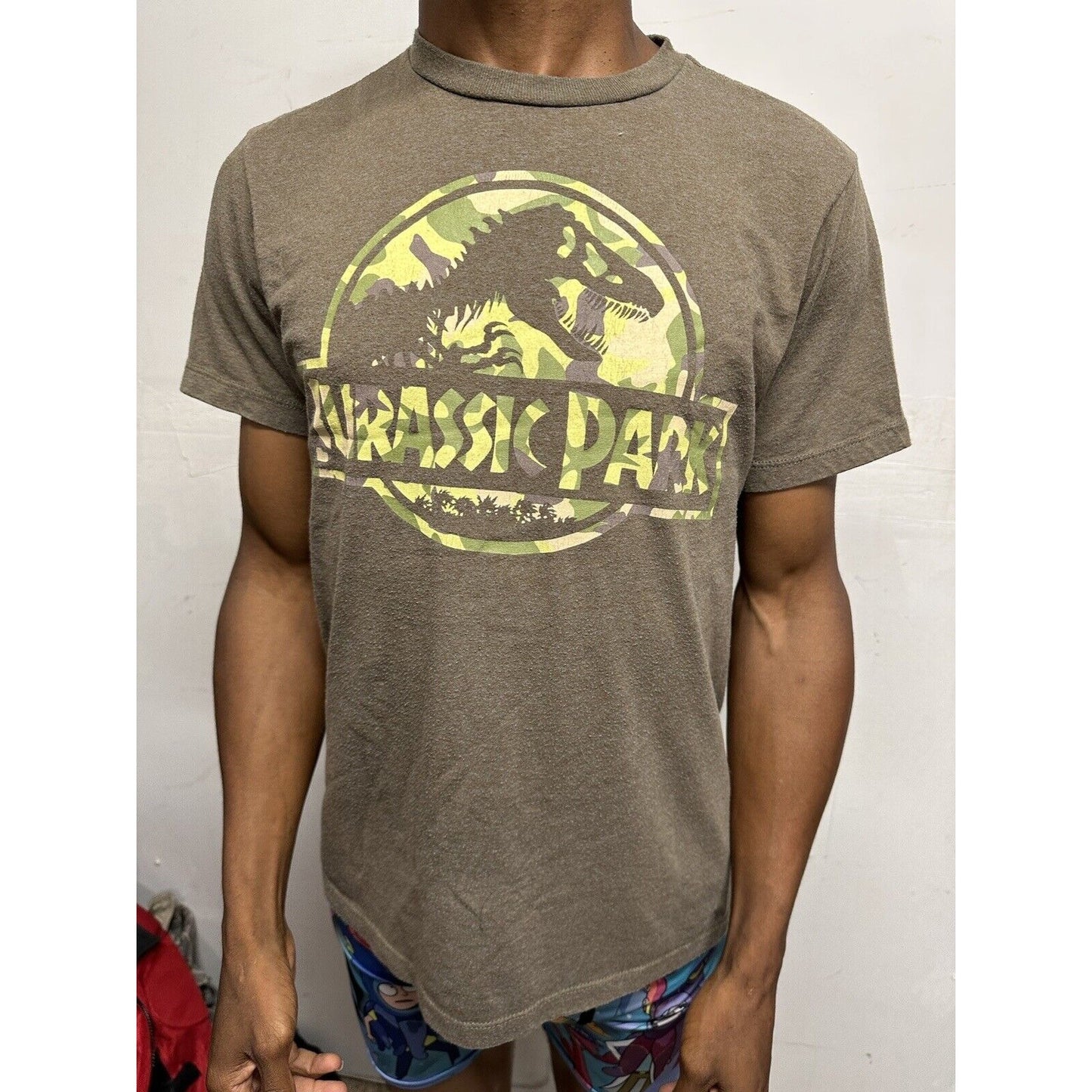 Men’s Brown Camo Medium Jurassic World Jurassic Park Tshirt