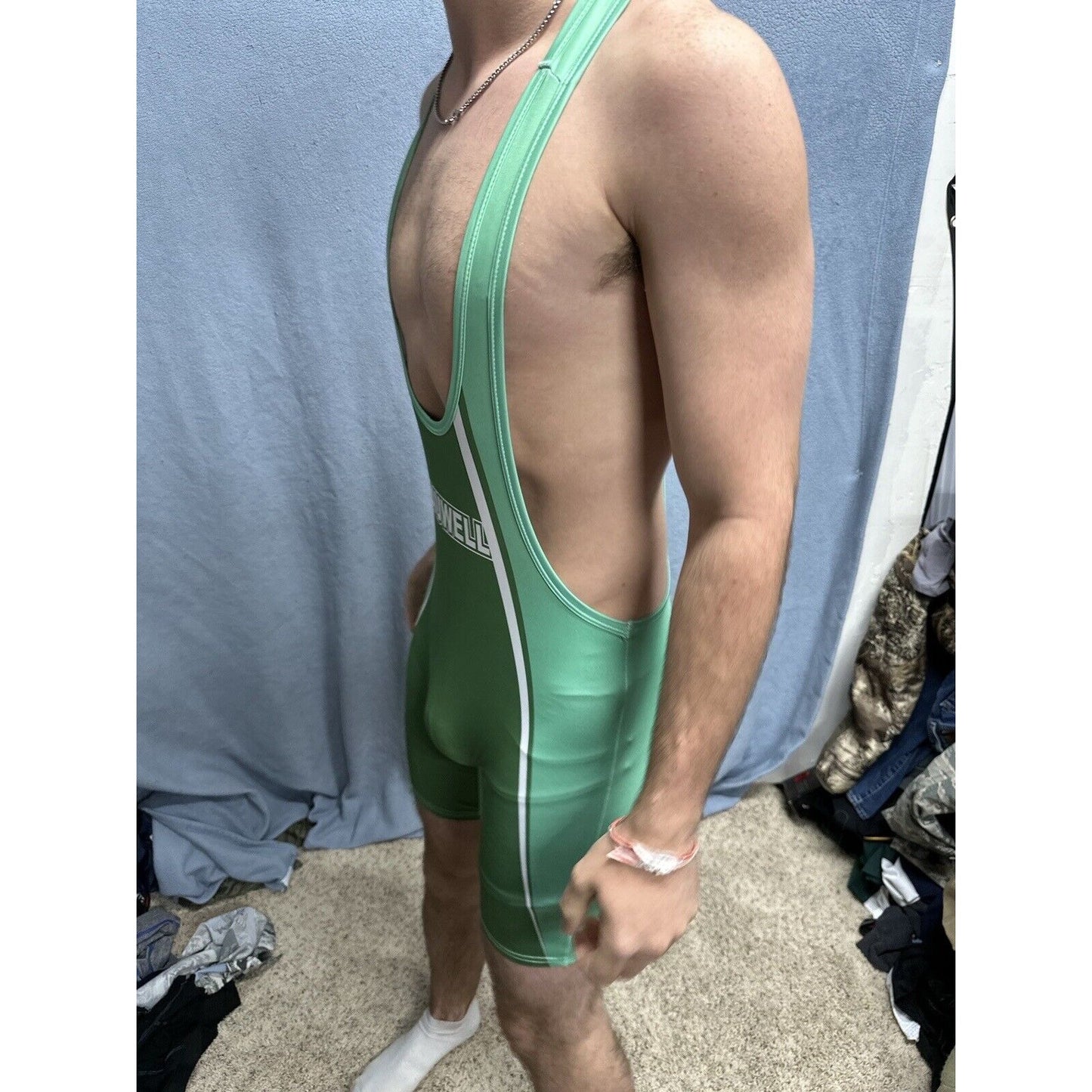 Men’s Medium Green Tauwell Wrestling Singlet