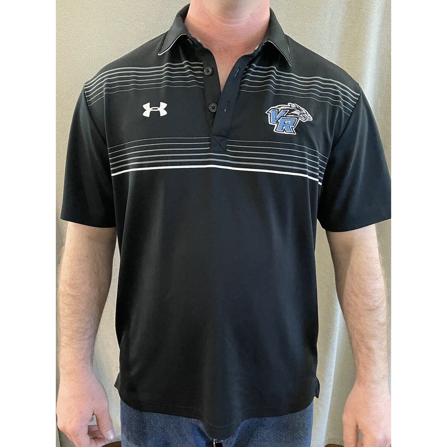 VISTA RIDGE HS Under Armour Loose Heat Gear Black & Gray Men’s Large Polo Shirt