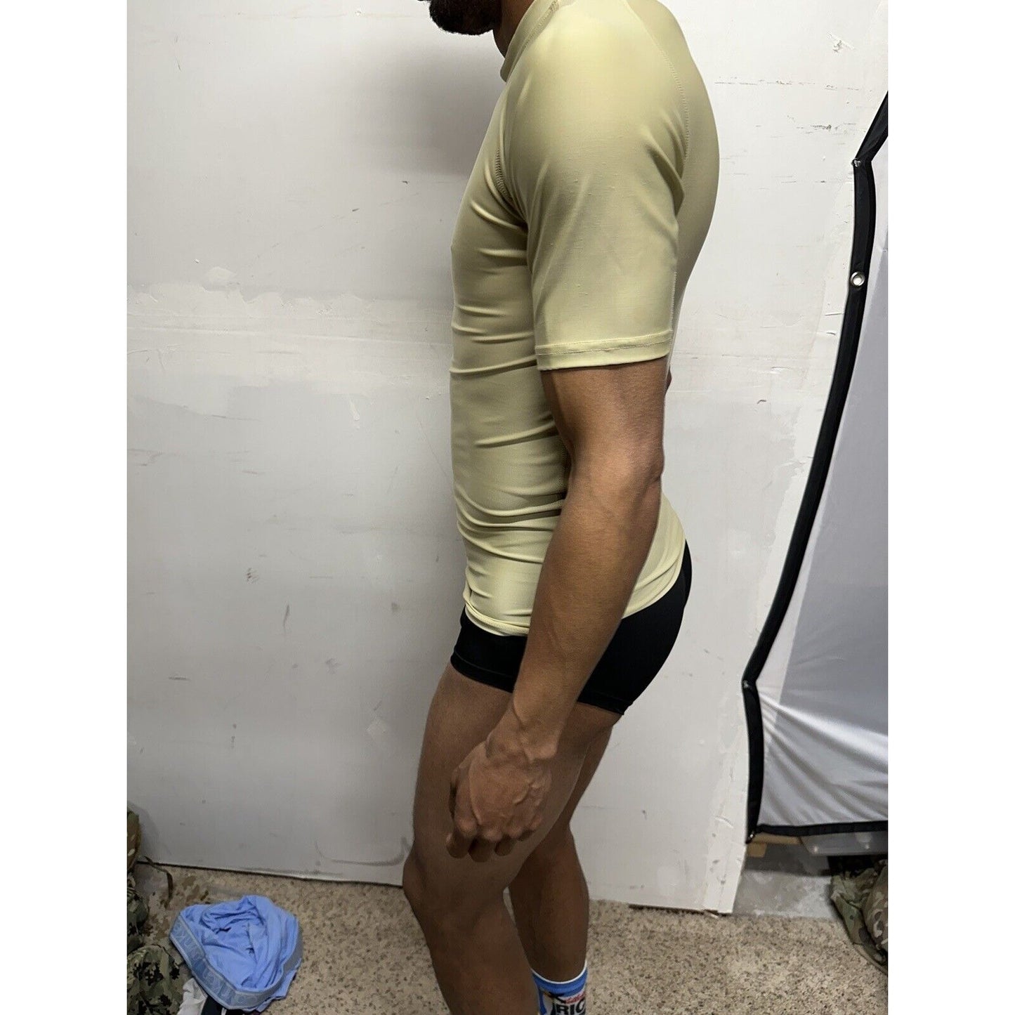 Men’s Military Tan 5.11 Tactical Series Medium 20% Spandex muscle shirt