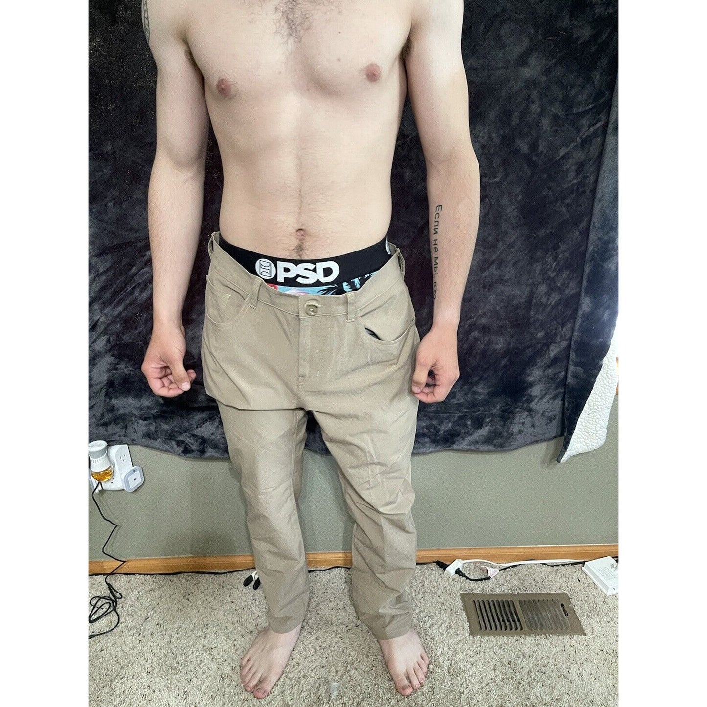 Men’s Khaki 34x30 Pro Tour Slacks / Athletic Pants