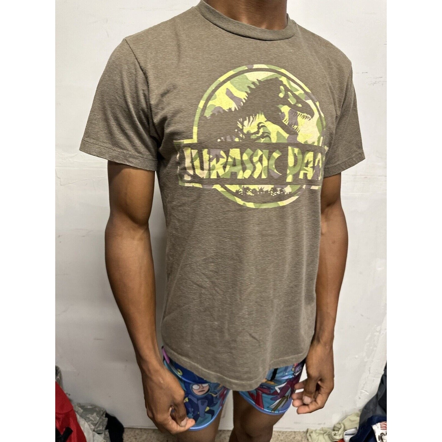 Men’s Brown Camo Medium Jurassic World Jurassic Park Tshirt