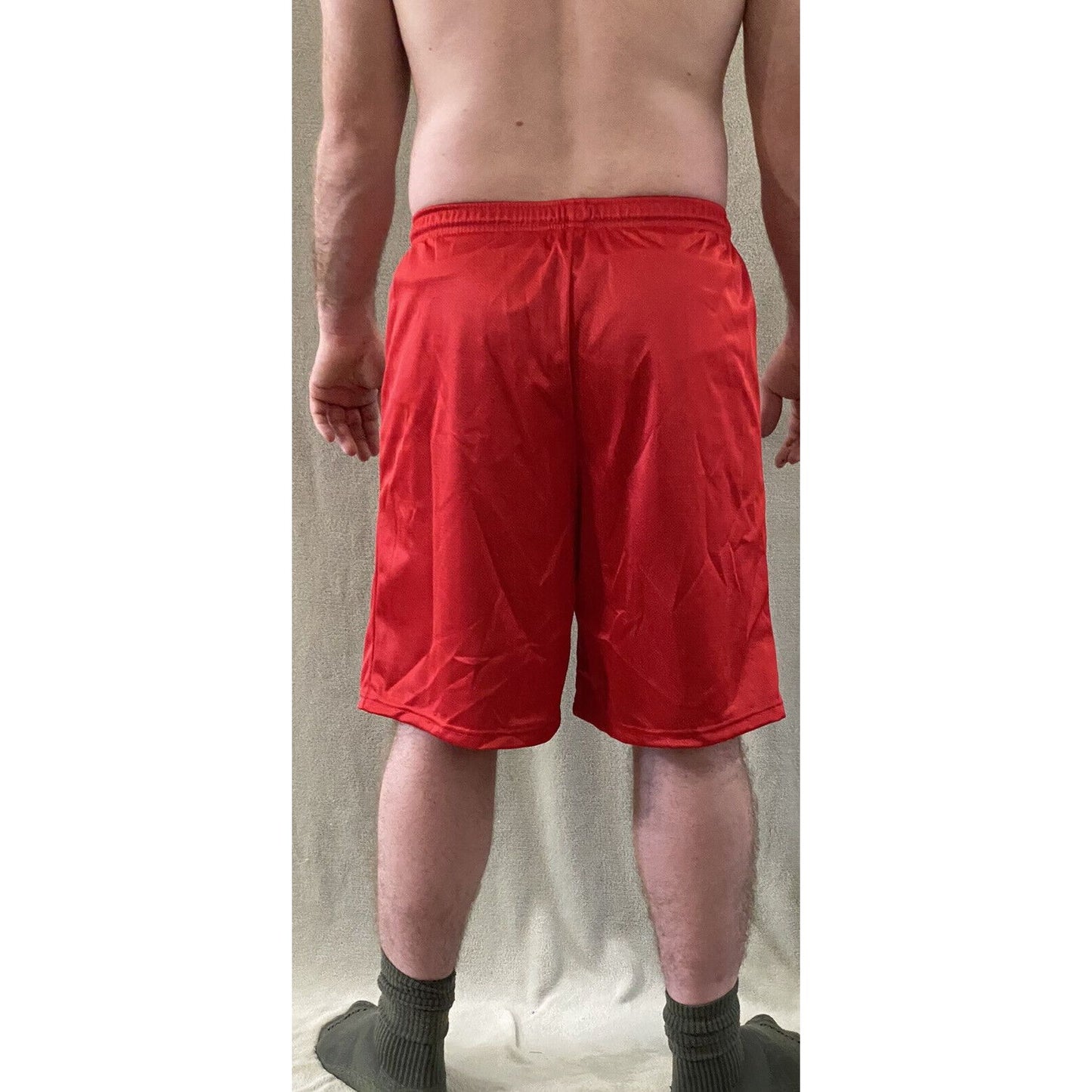 Soffe Men’s Large Bright Cardinal Red Basketball Training Polyester Mesh Shorts