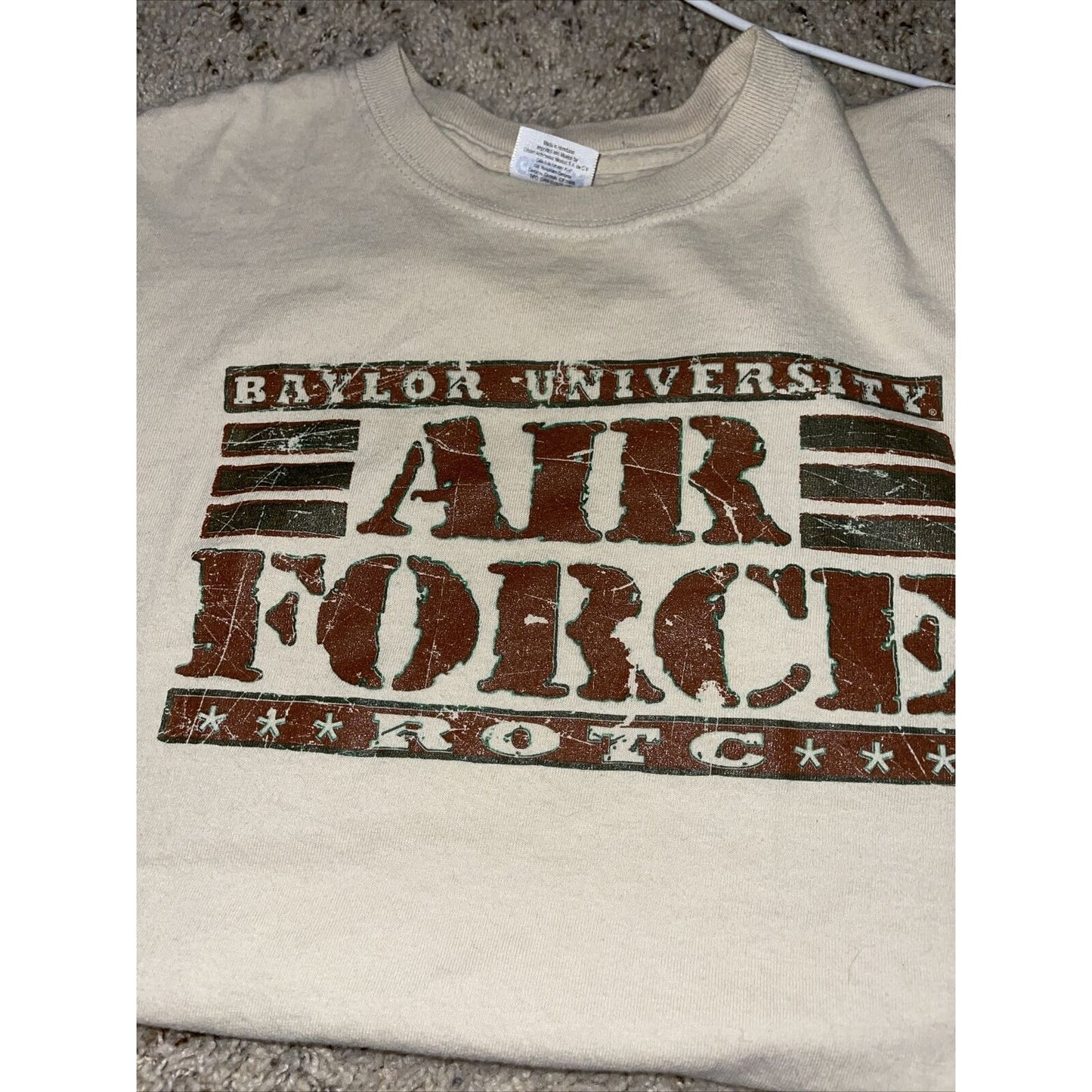 Men’s Gildan Small Baylor University Air Force ROTC shirt beige