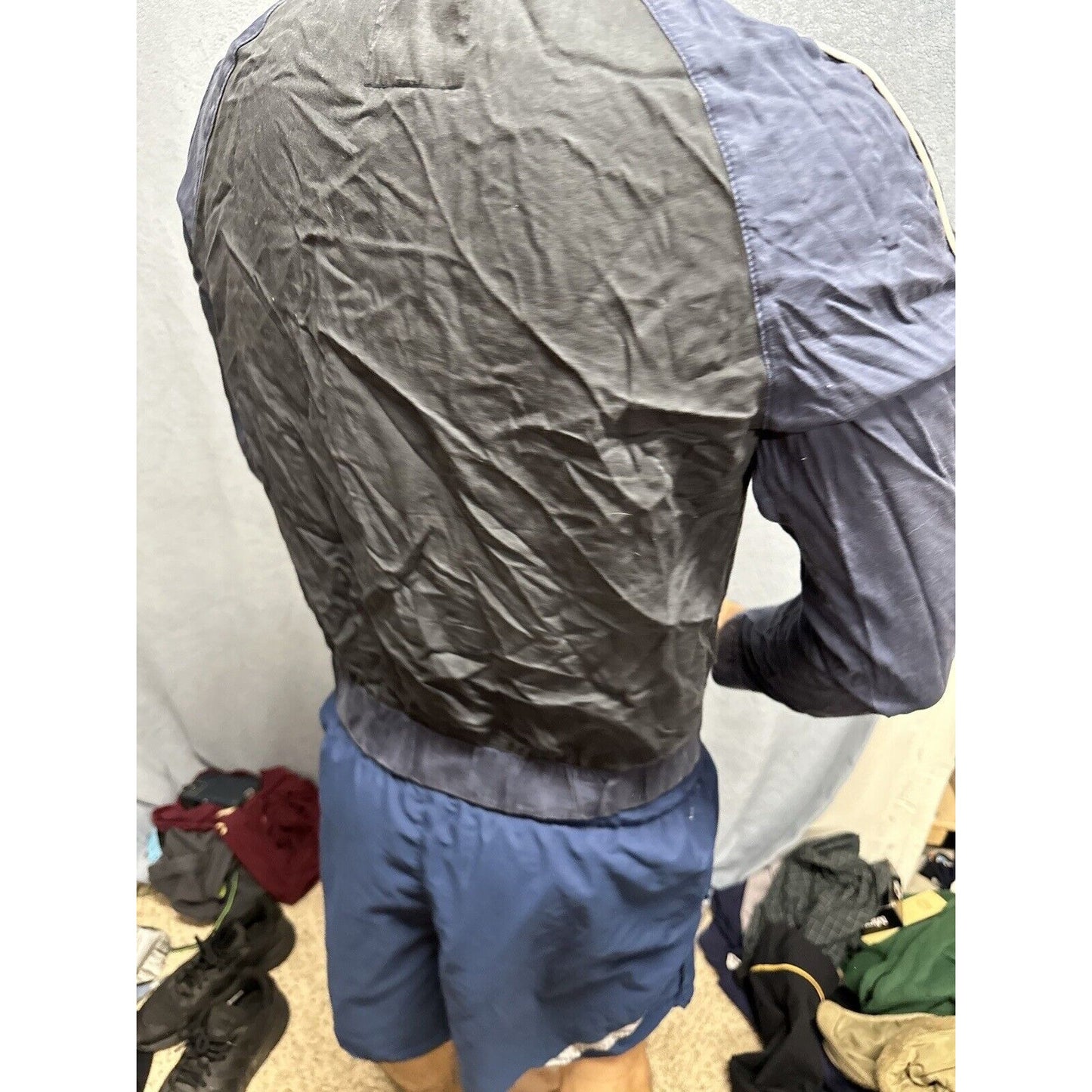 Men’s Full zip Black And Blue Large American Eagle Jacket