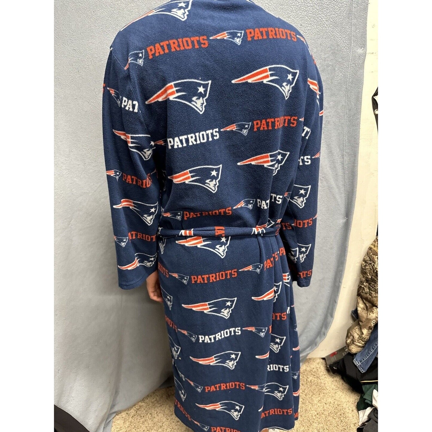 Men’s New England Patriots Team NFL Apparel Sleepwear One Size Fits Most Robe