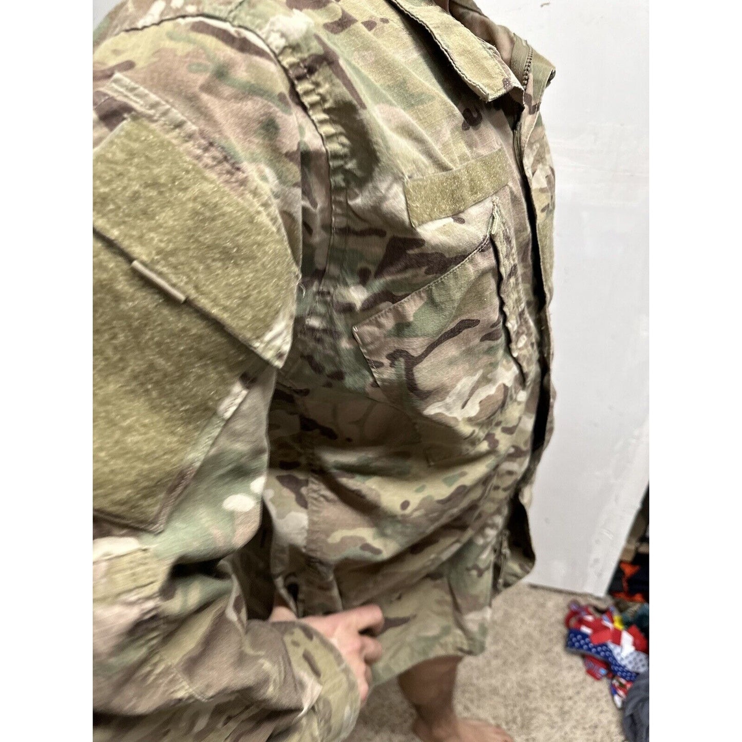 Men’s Medium Regular Ocp Flame Resistant Army Combat Uniform Top Blouse USAF