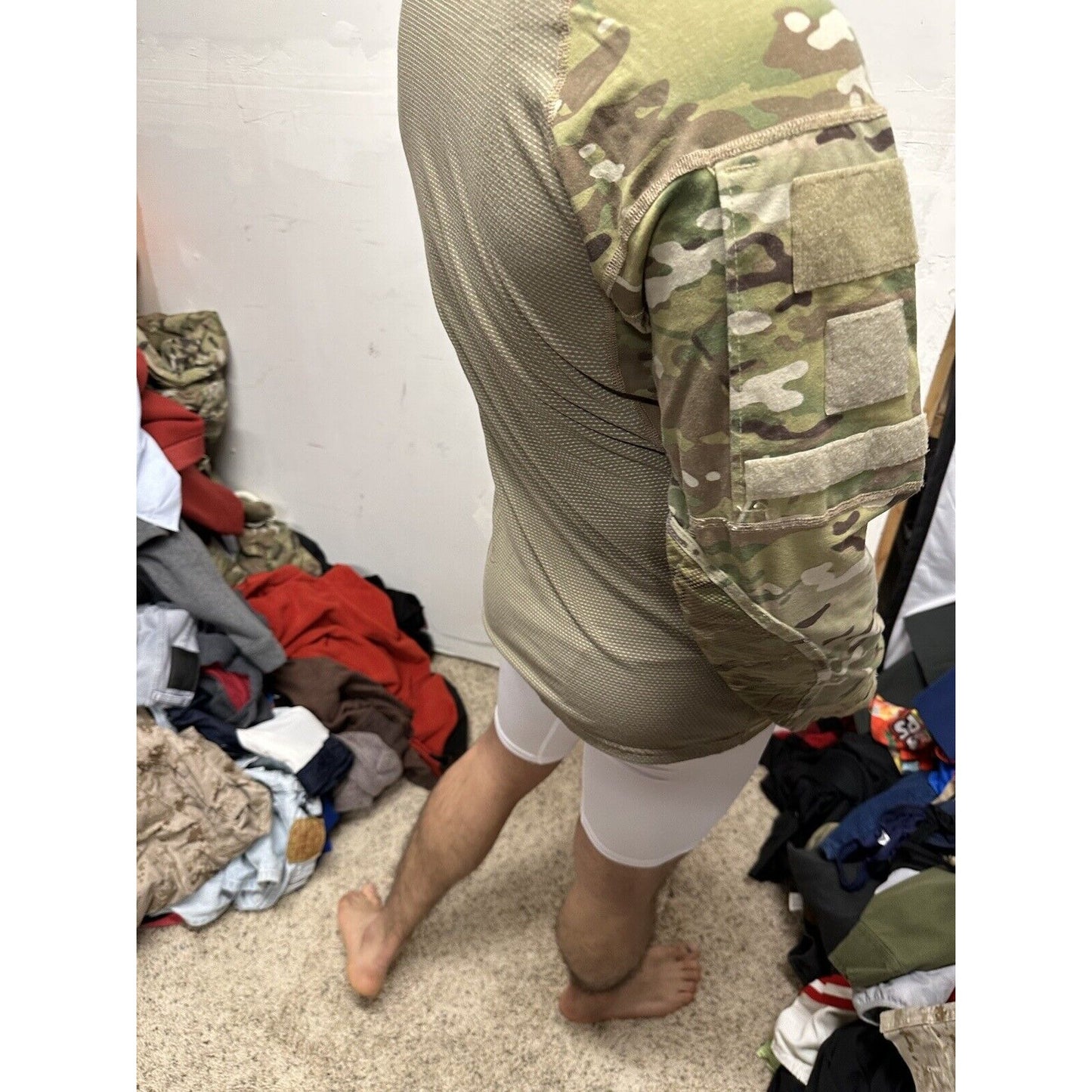 Men’s Army Combat Shirt Flame Resistant Size Small Ocp Pattern