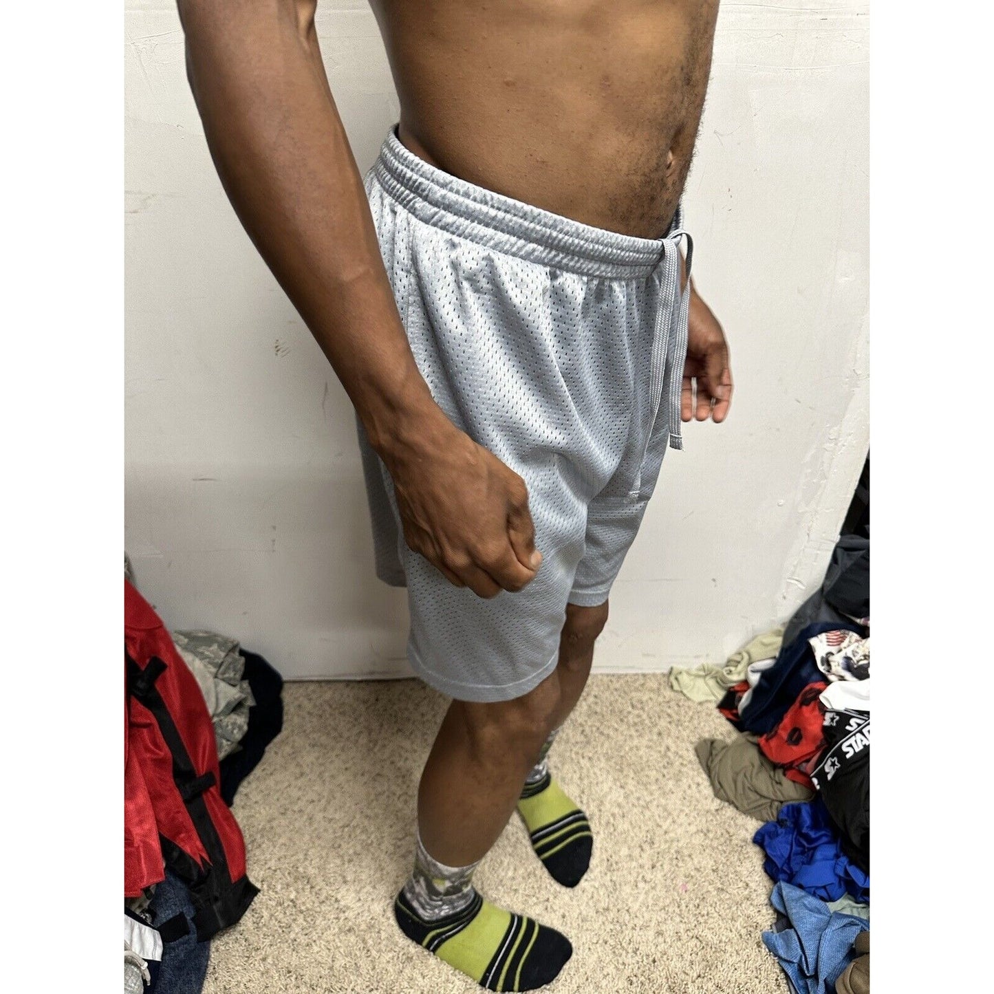 Men’s Gray Starter Medium Athletic Shorts With Pockets