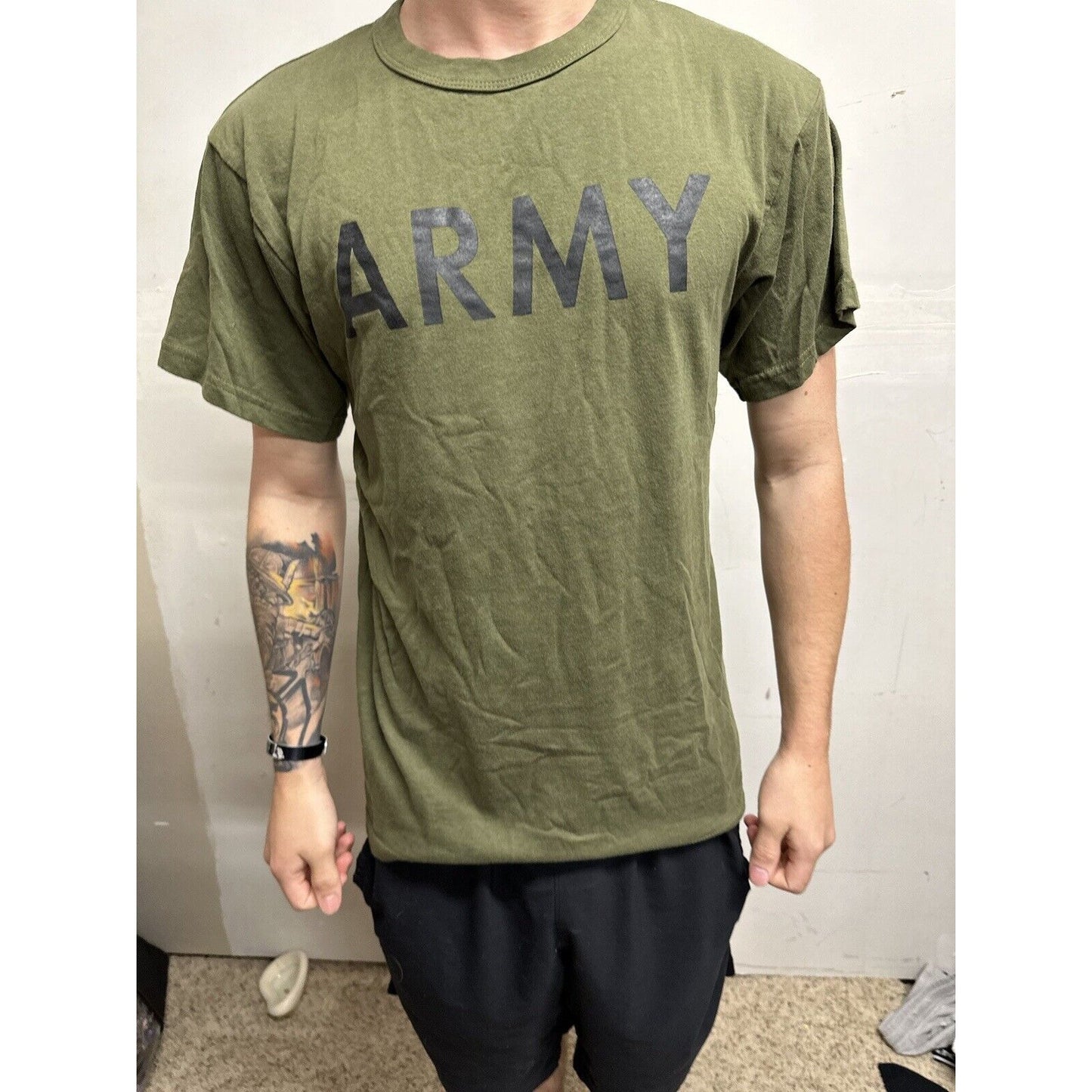 Men’s Army Green Rothco Medium Athletic Tshirt