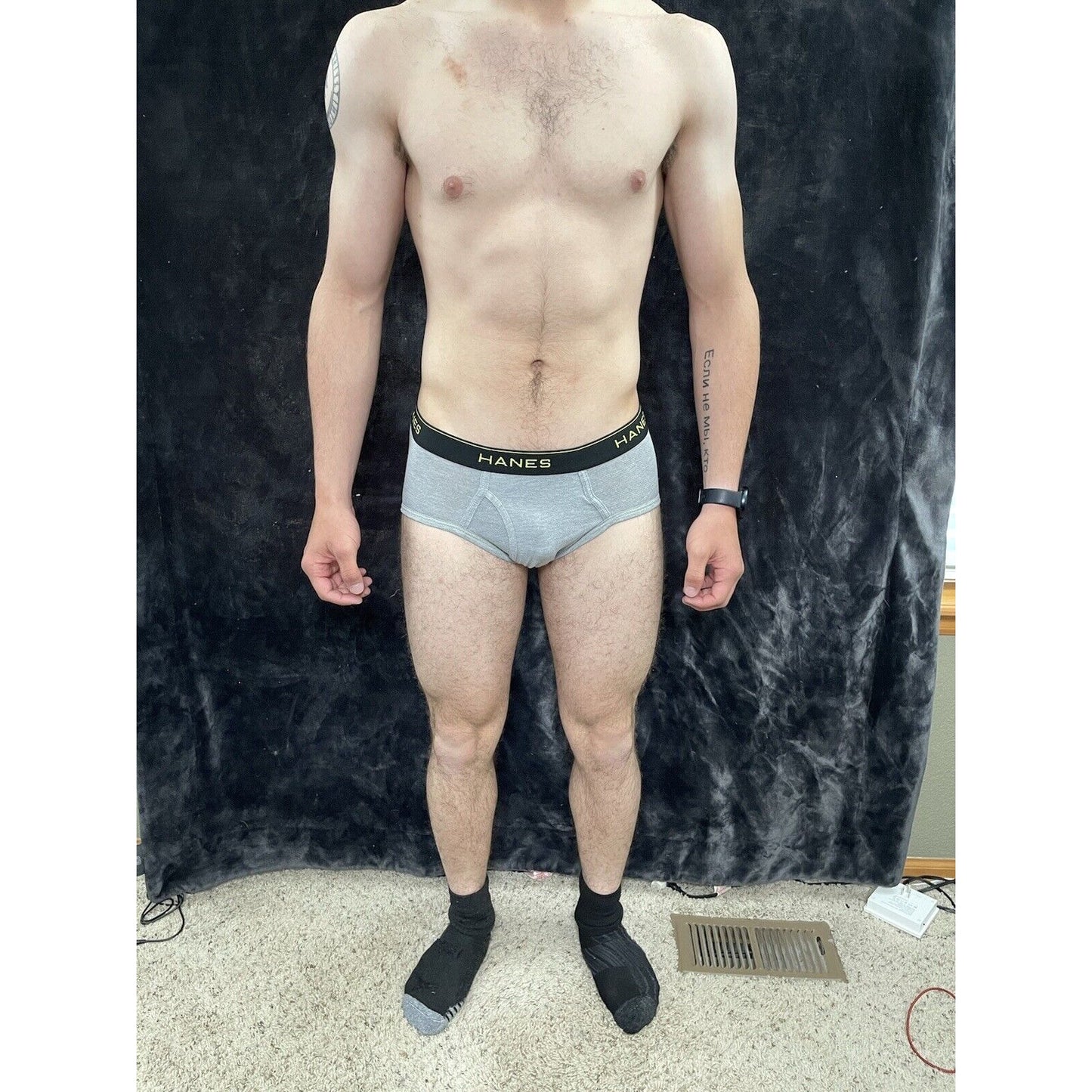 Men’s Small Hanes Gray Briefs Comfort Cool