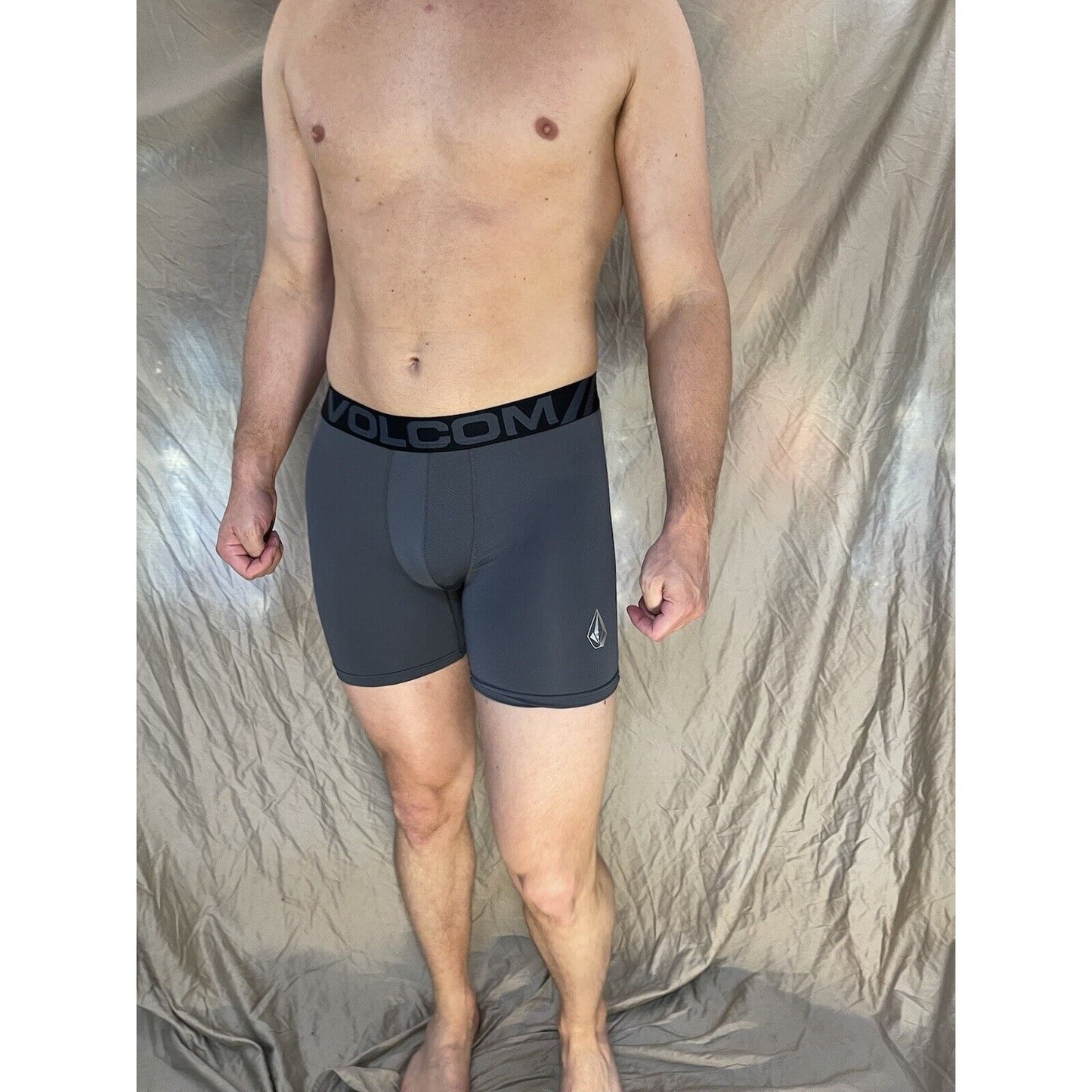 men's gray volcom Large athletic compression boxer briefs