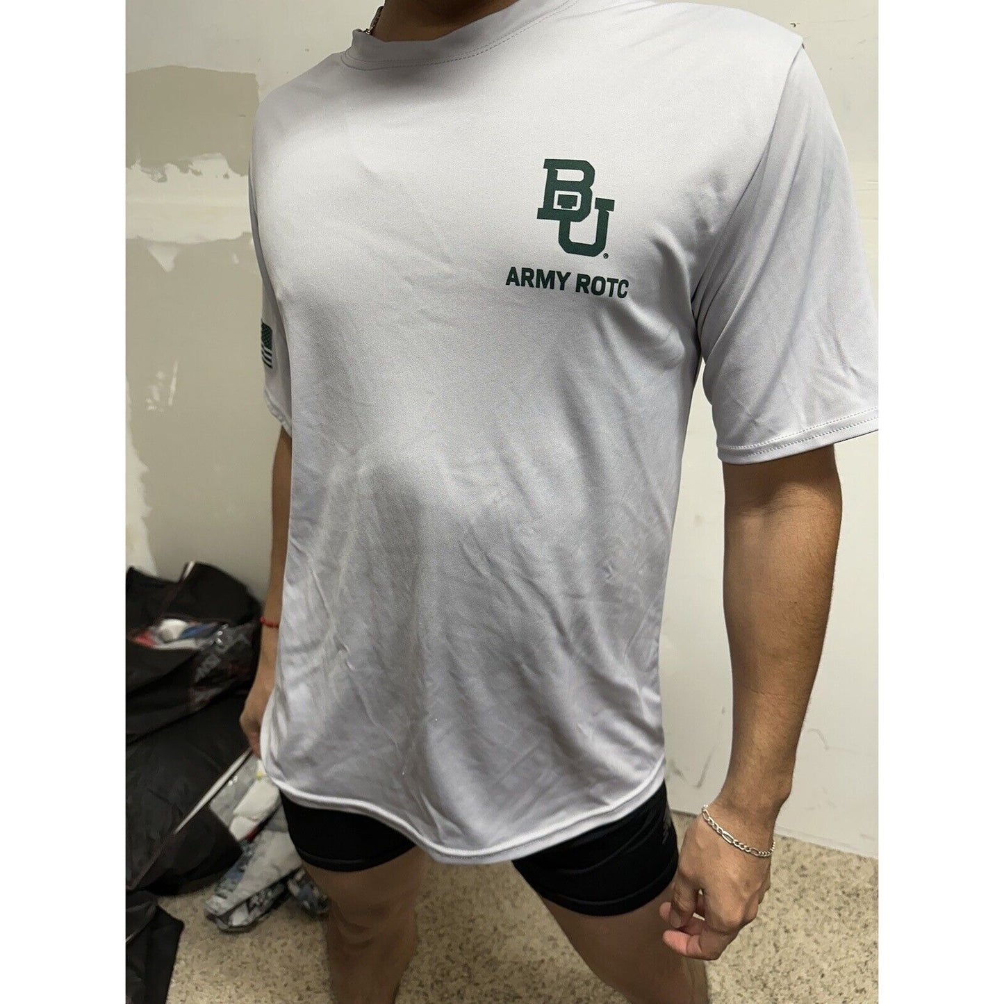 Men’s Baylor University Army ROTC Bear Strong Fits Like A medium