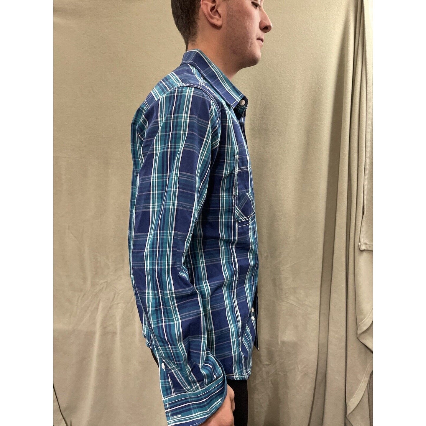 Marc Ecko Cut & Sew Blue Green White Plaid Long Sleeve Button Down Shirt Medium