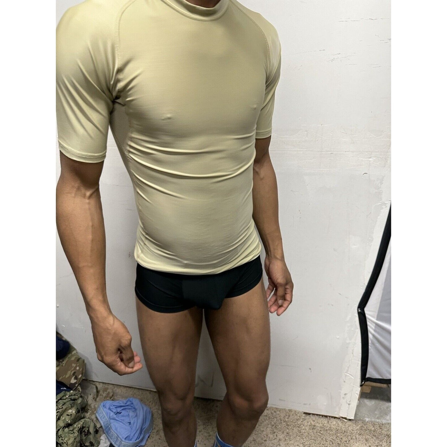 Men’s Military Tan 5.11 Tactical Series Medium 20% Spandex muscle shirt
