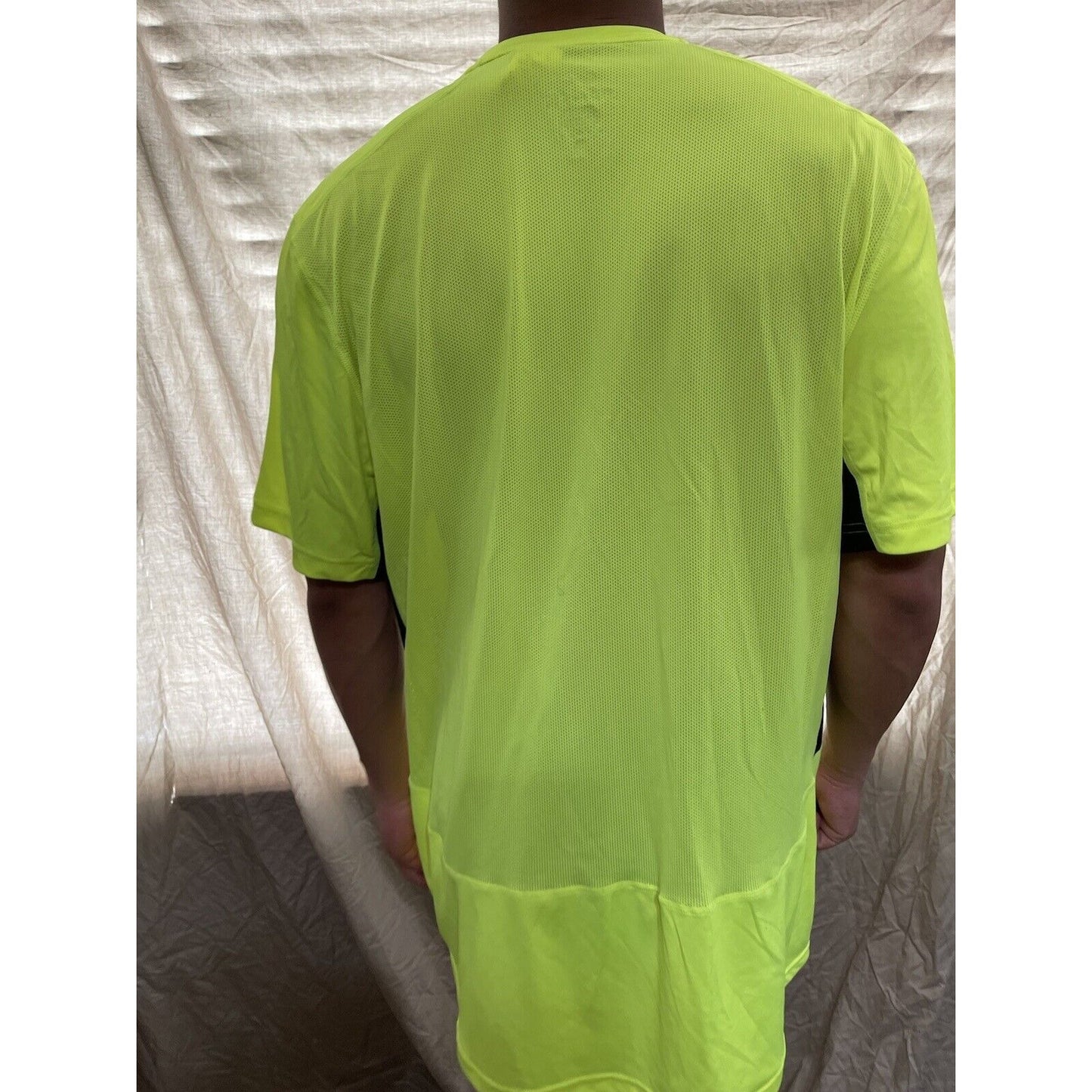 men's neon yellow dri-fit nike XL t-shirt athletic