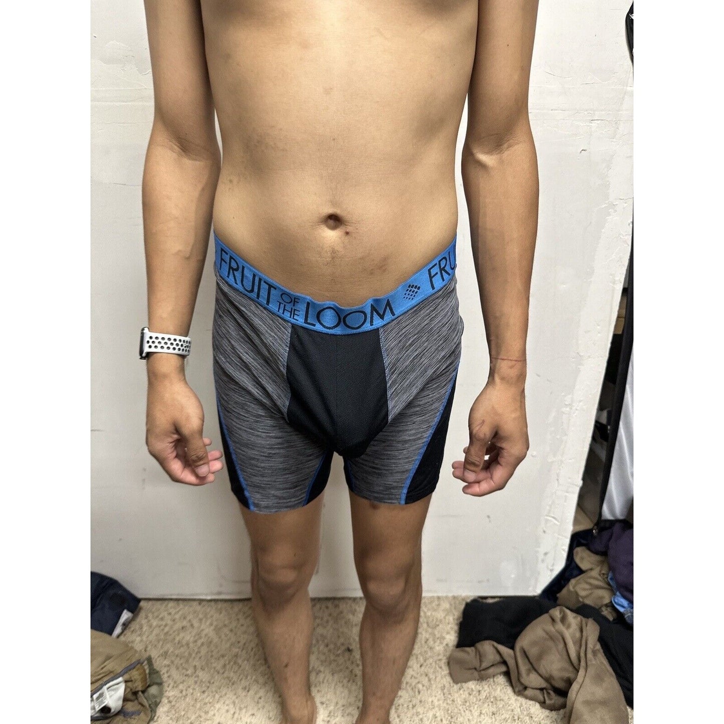 Men’s Large Fruit Of The Loom Black And Gray Boxer Briefs